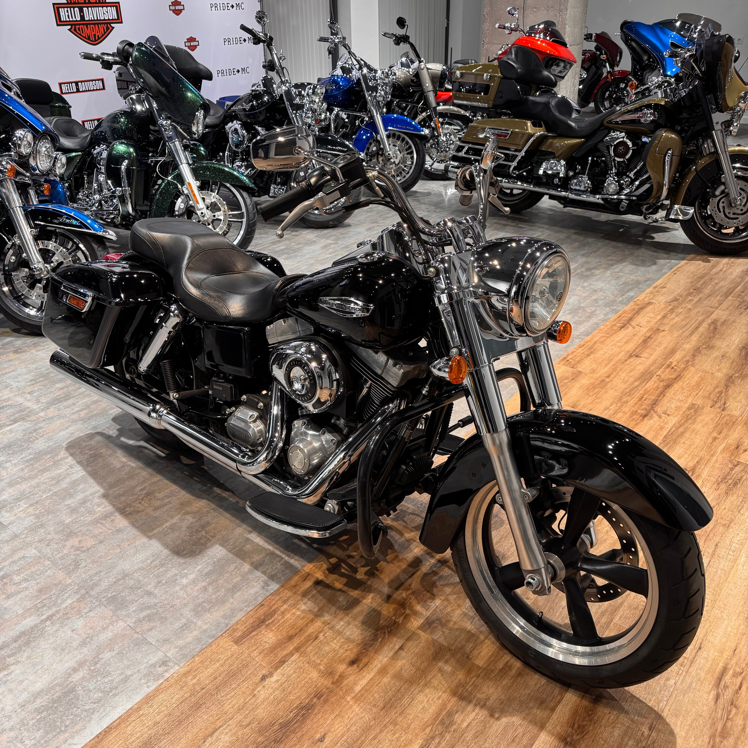 Hello Davidson, Москва. Только хорошие мотоциклы…