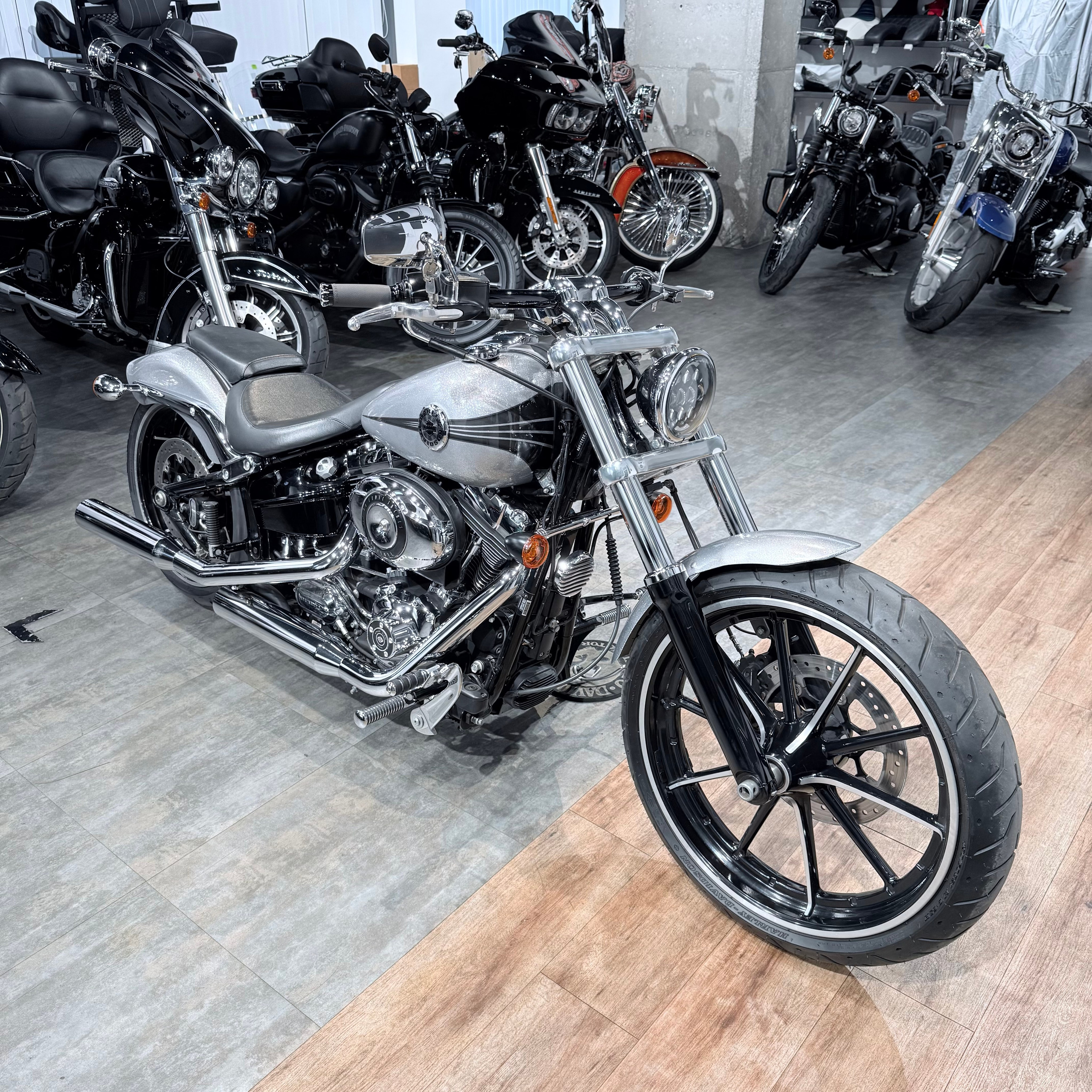 2015 Breakout АВS Наrd Сandy Сustom QuickSilvеr Flakеs