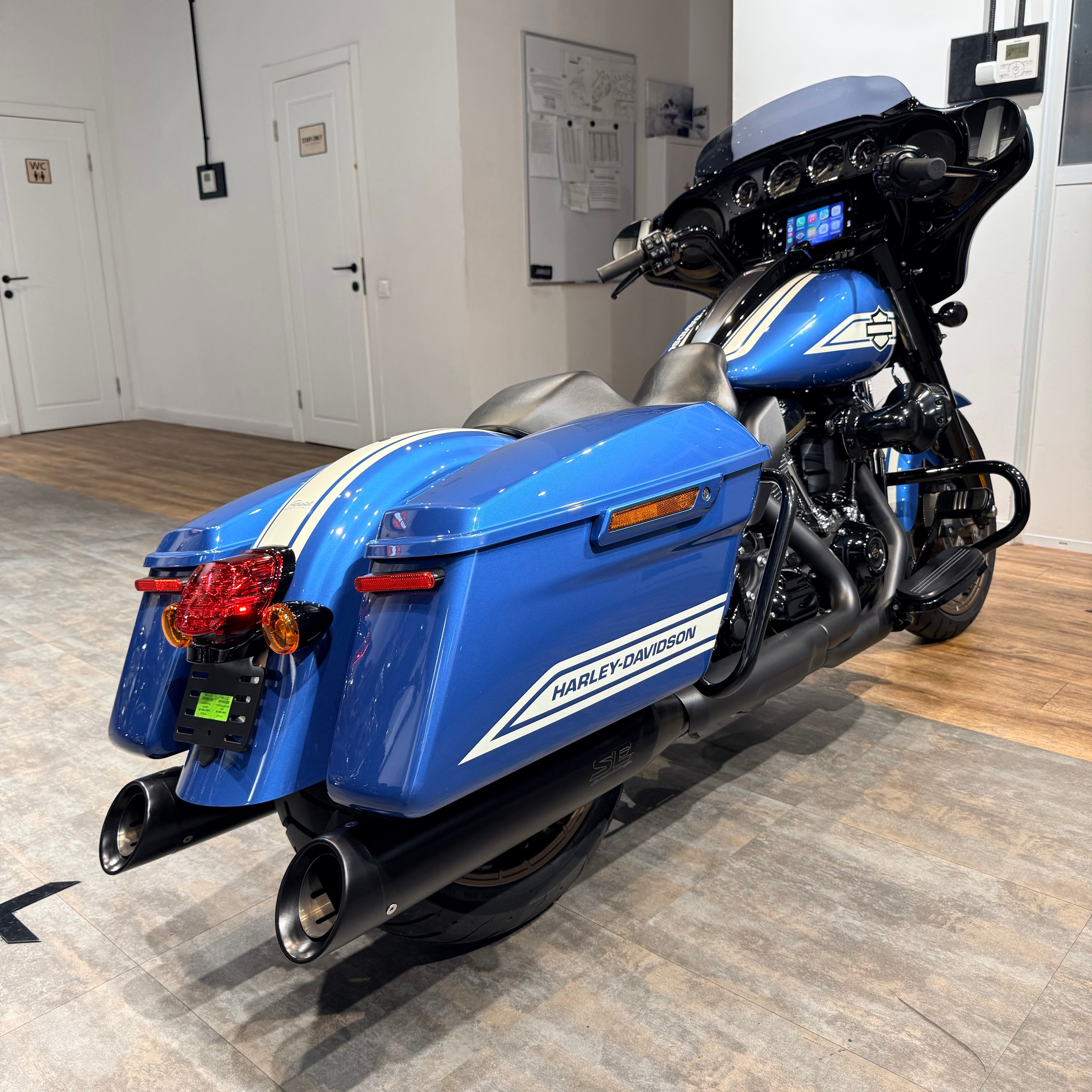 Hello Davidson, Москва. Только хорошие мотоциклы…