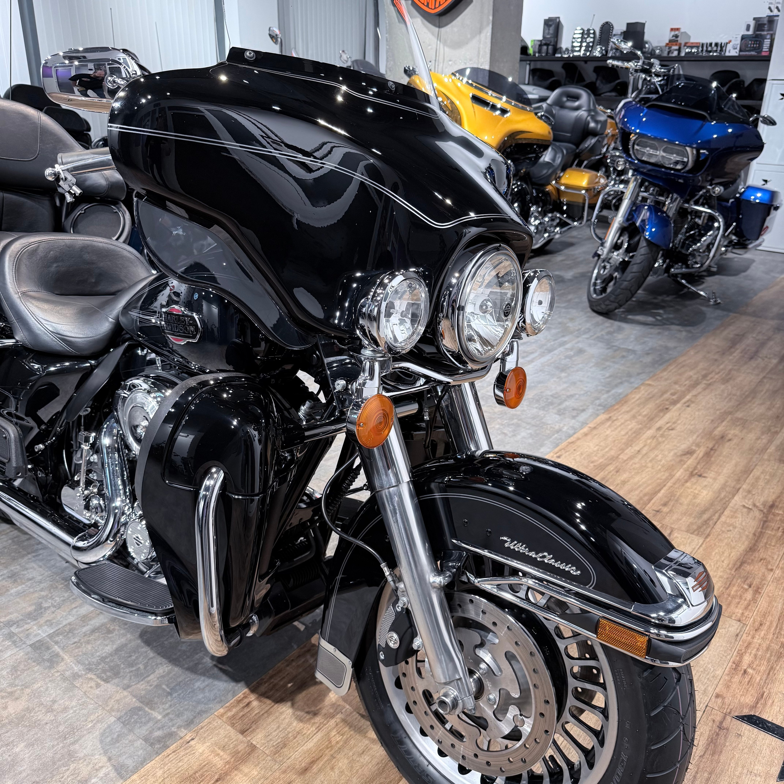 Hello Davidson, Москва. Только хорошие мотоциклы…