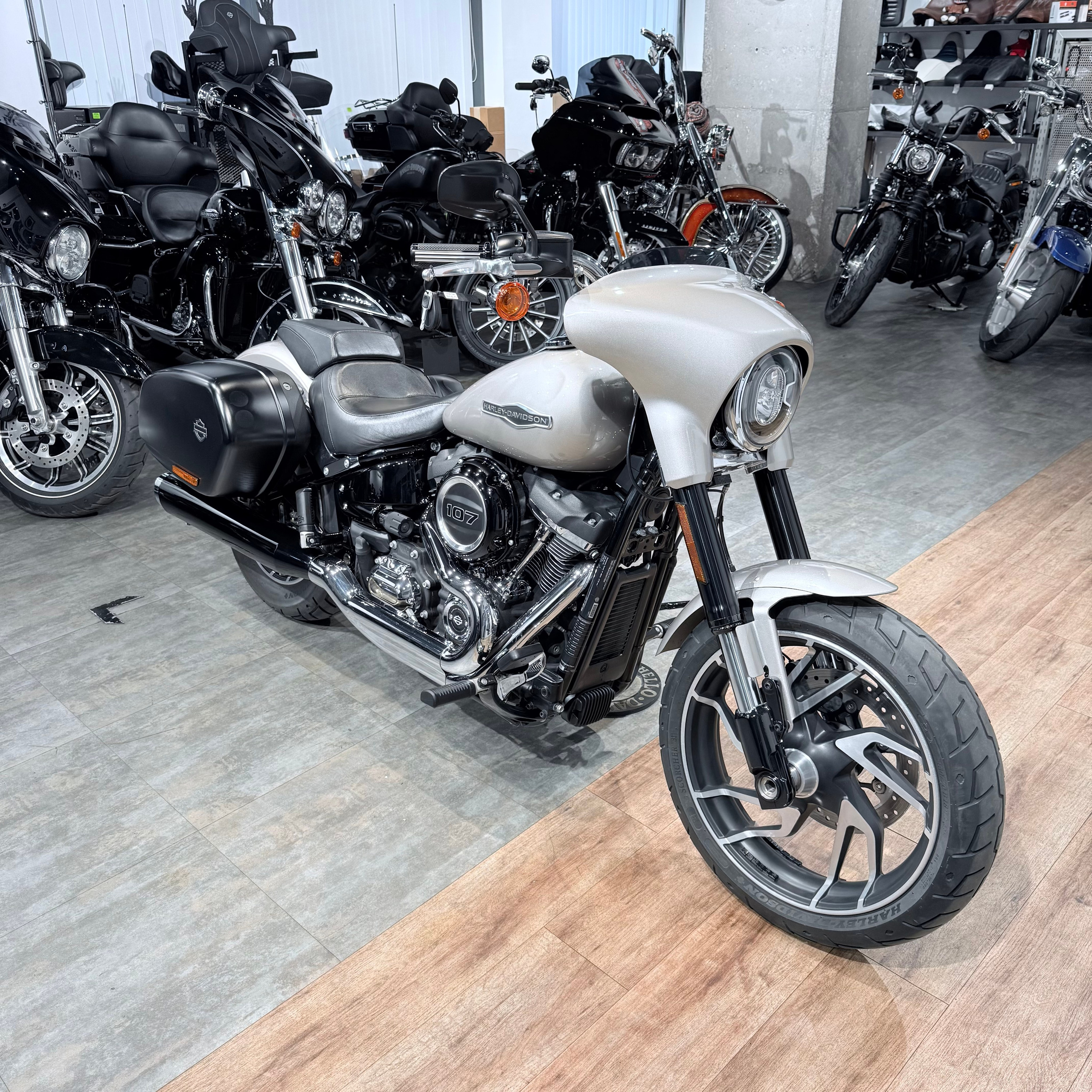 2018 Sport Glide 107 Silver Fоrtunе