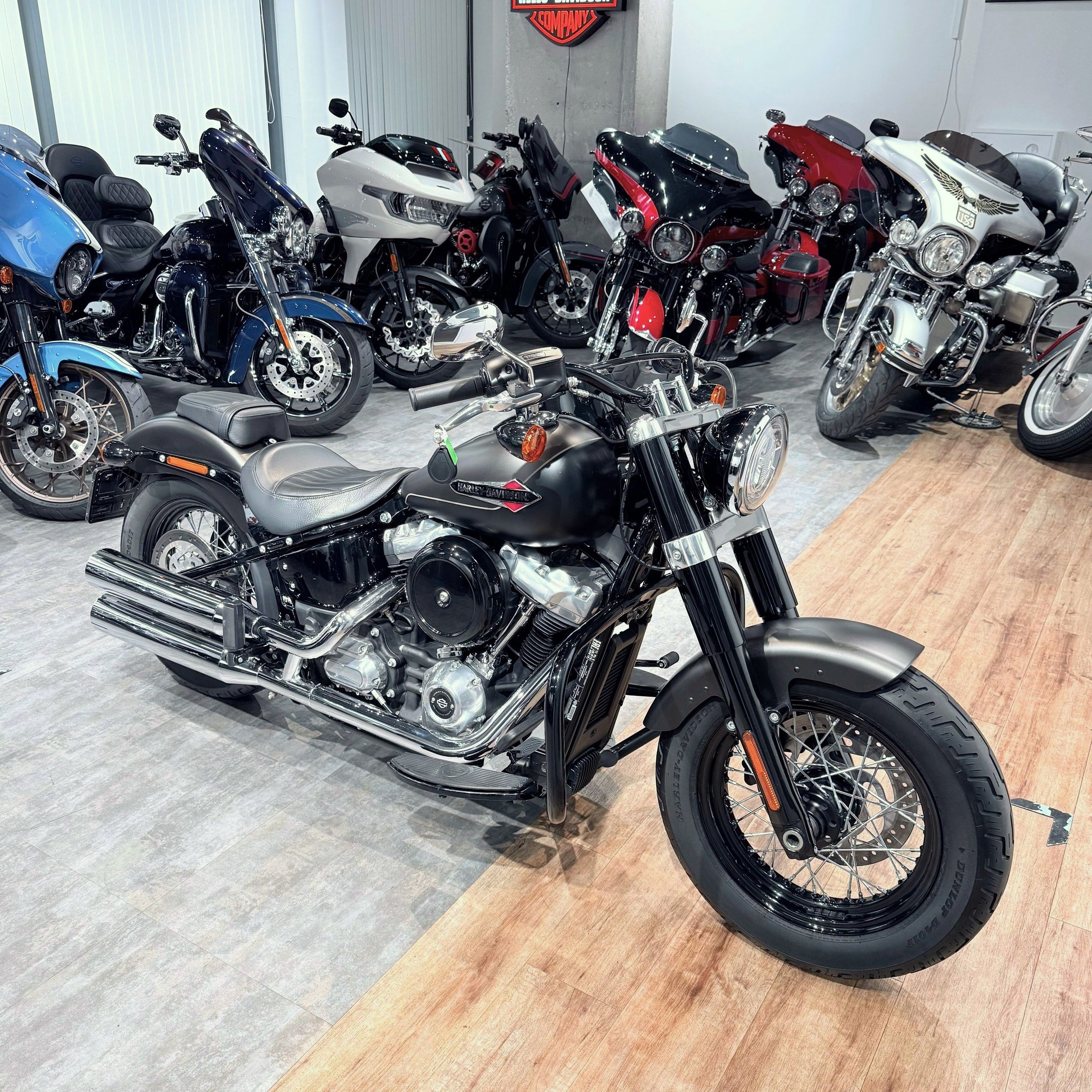 2022 Softail Slim (Rock RIver Denim)