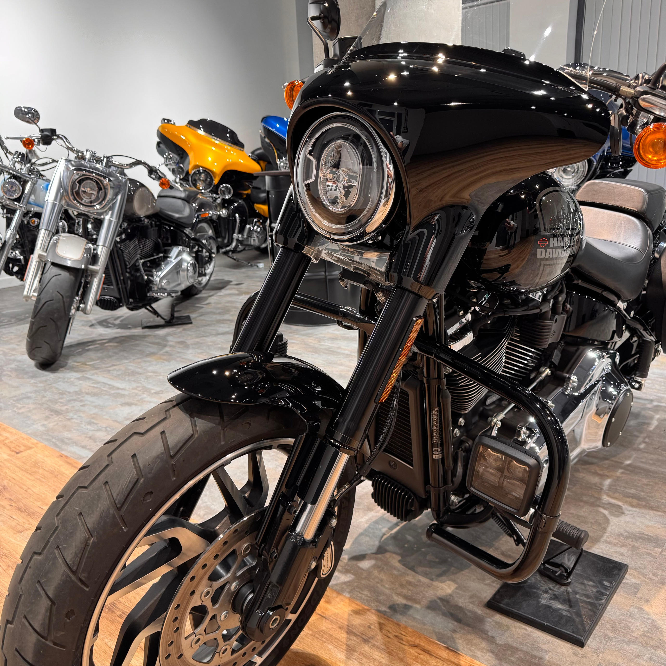 Hello Davidson, Москва. Только хорошие мотоциклы…