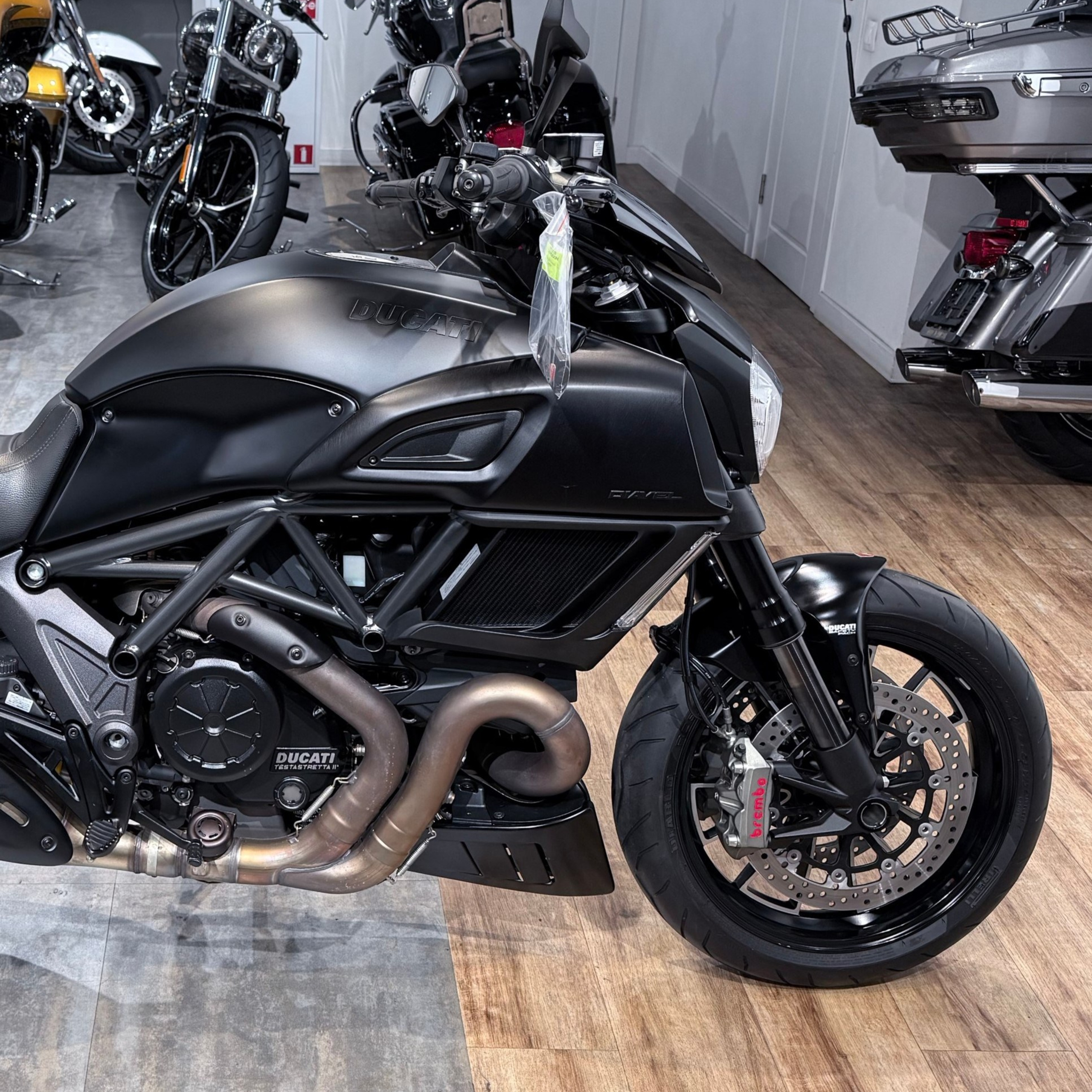 2015 Ducati Diavel (Dark Stealth)