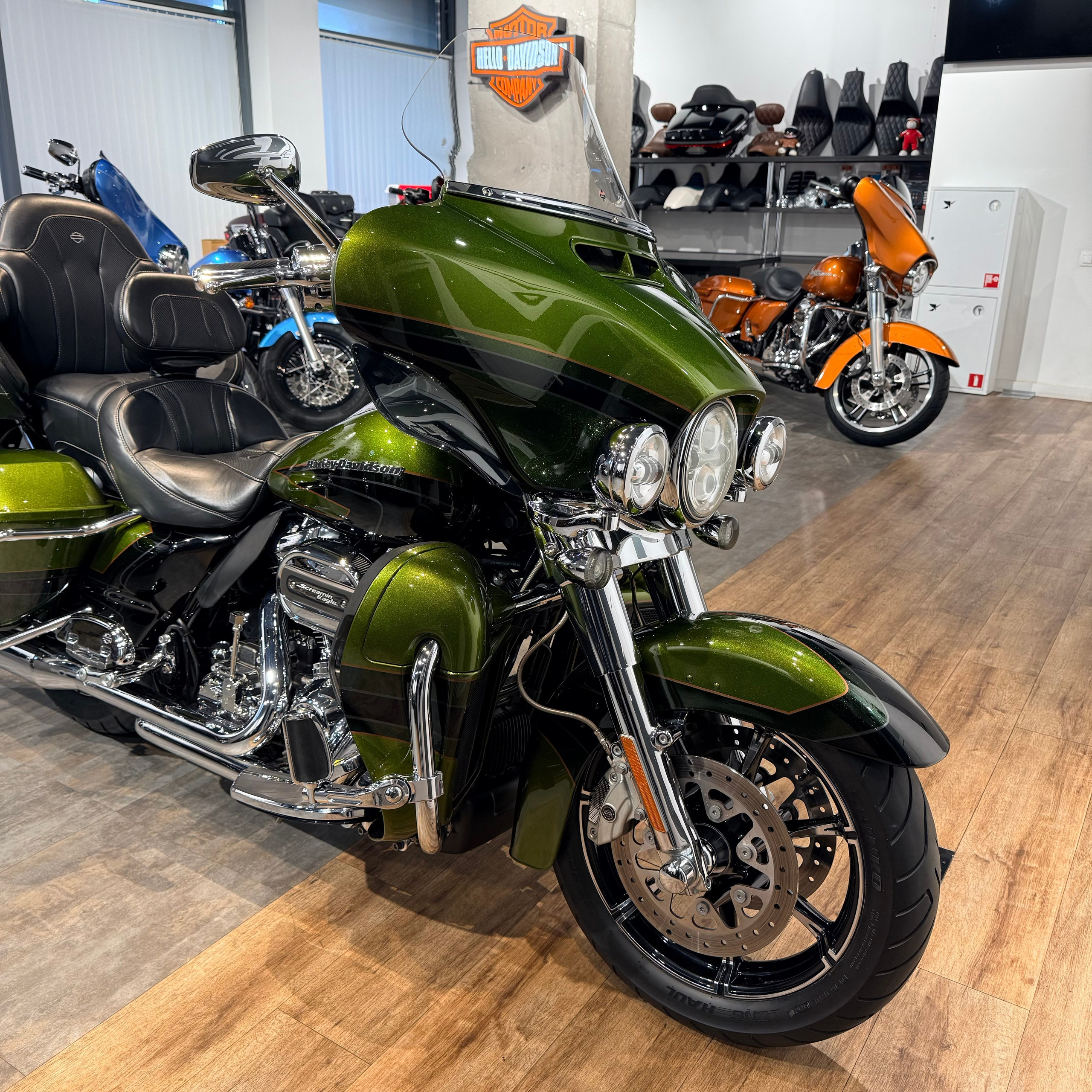 2017 CVO Electra Glide Spiked Olive Serpentine Green