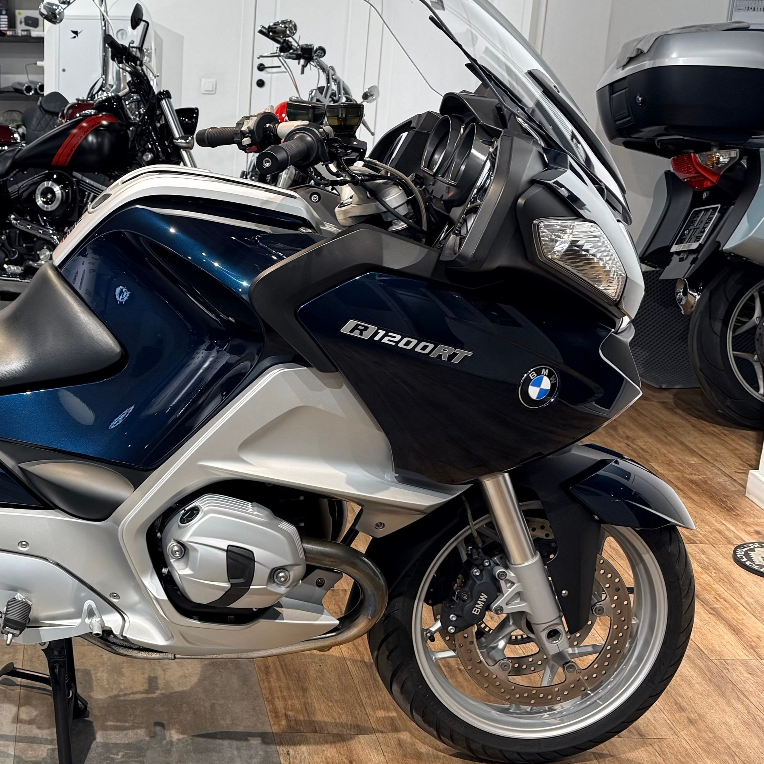 2013 ВMW R1200RТ Navy Blue (VIN WB10*7384)