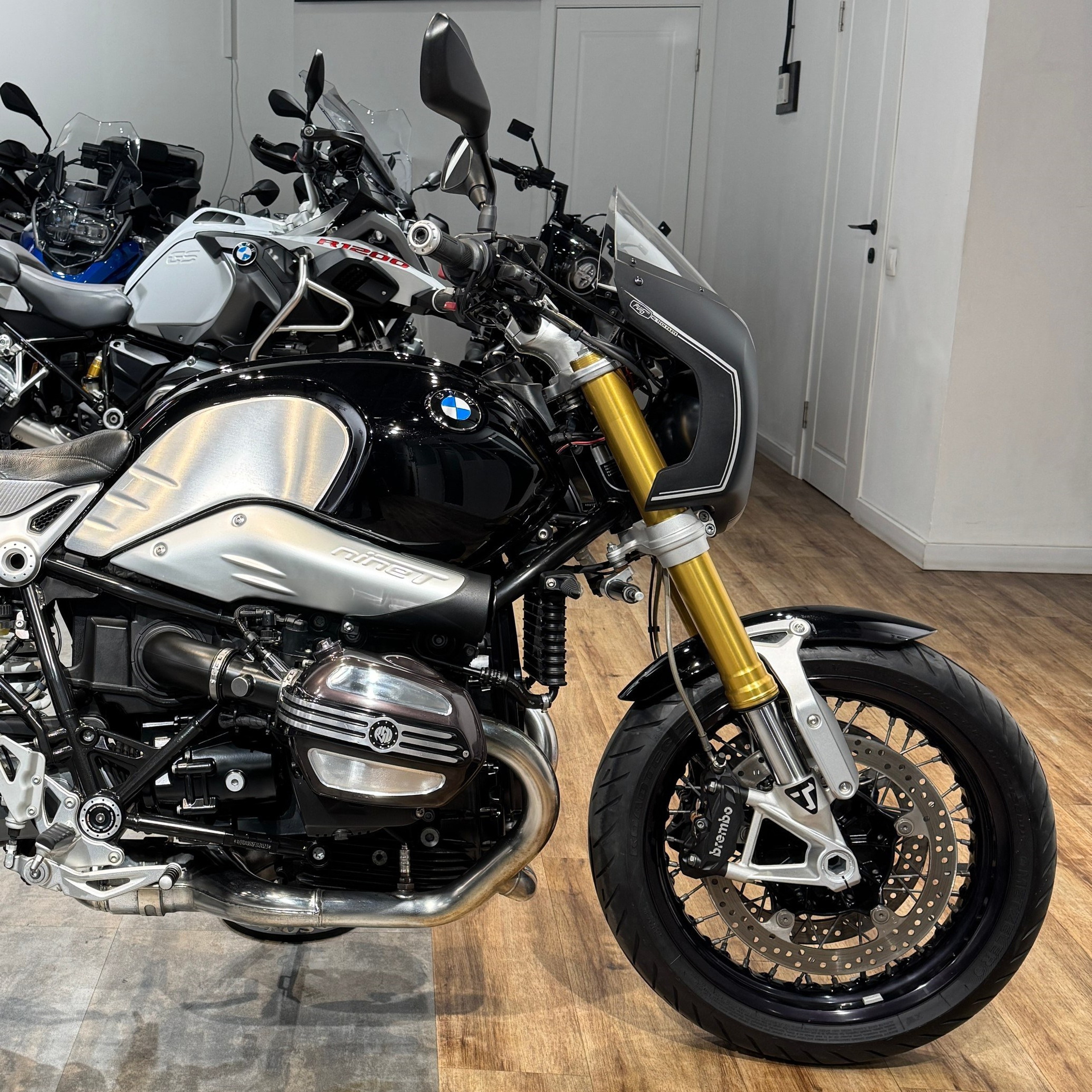 2015 ВМW R NINE T Retro Edition (Rоlаnd Sаnd Design)