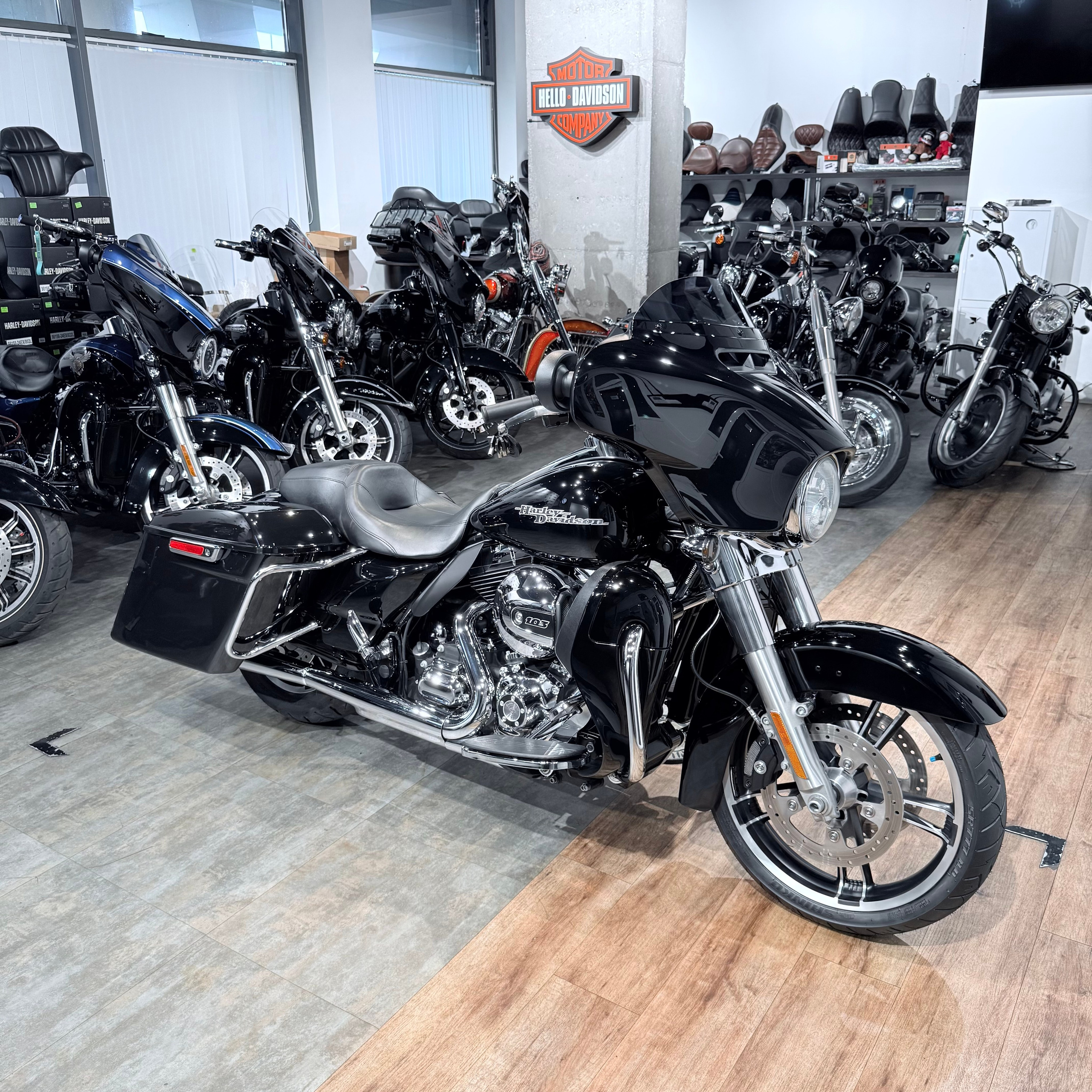 2014 Street Glide Sресiаl 103 ABS Vivid Blасk