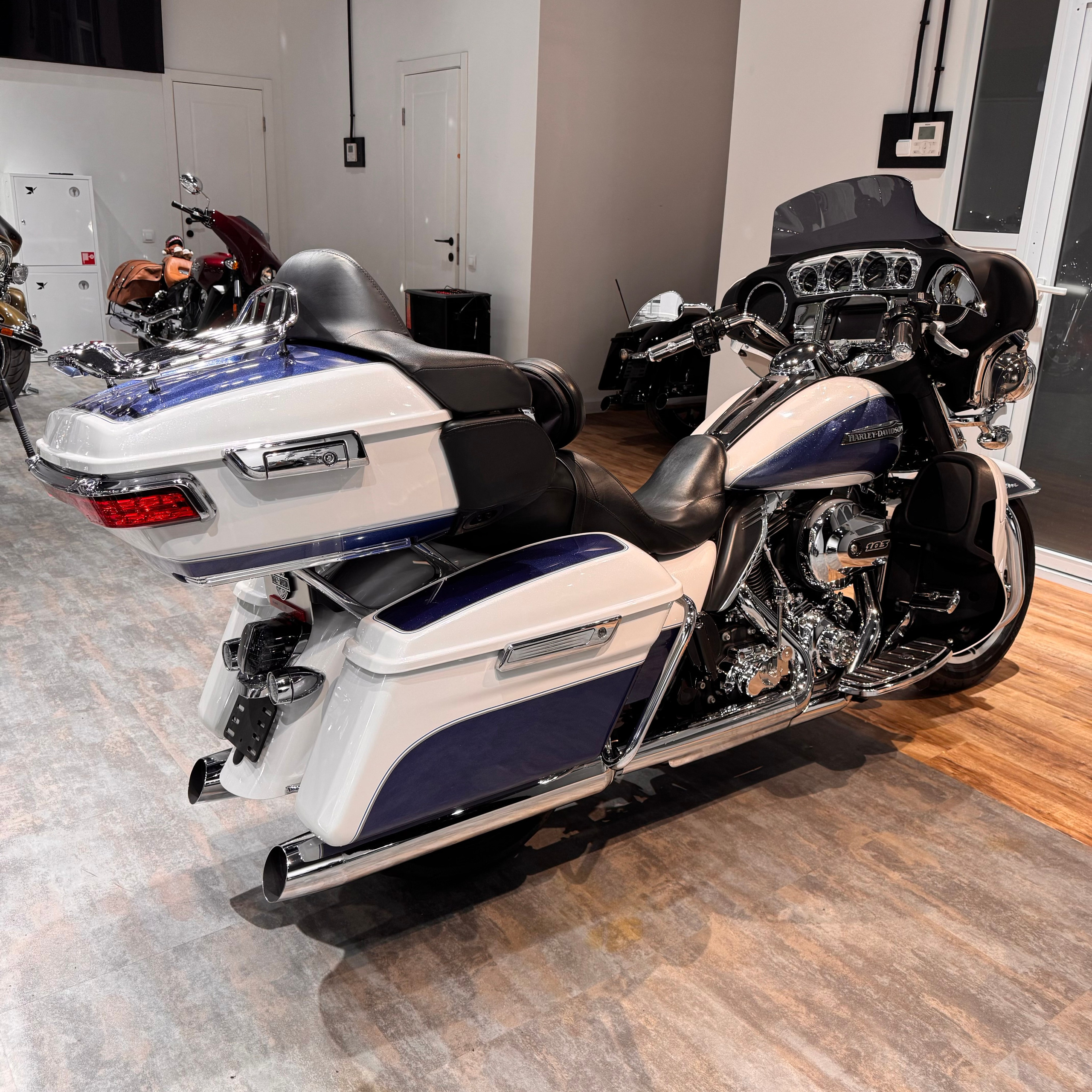 Hello Davidson, Москва. Только хорошие мотоциклы…