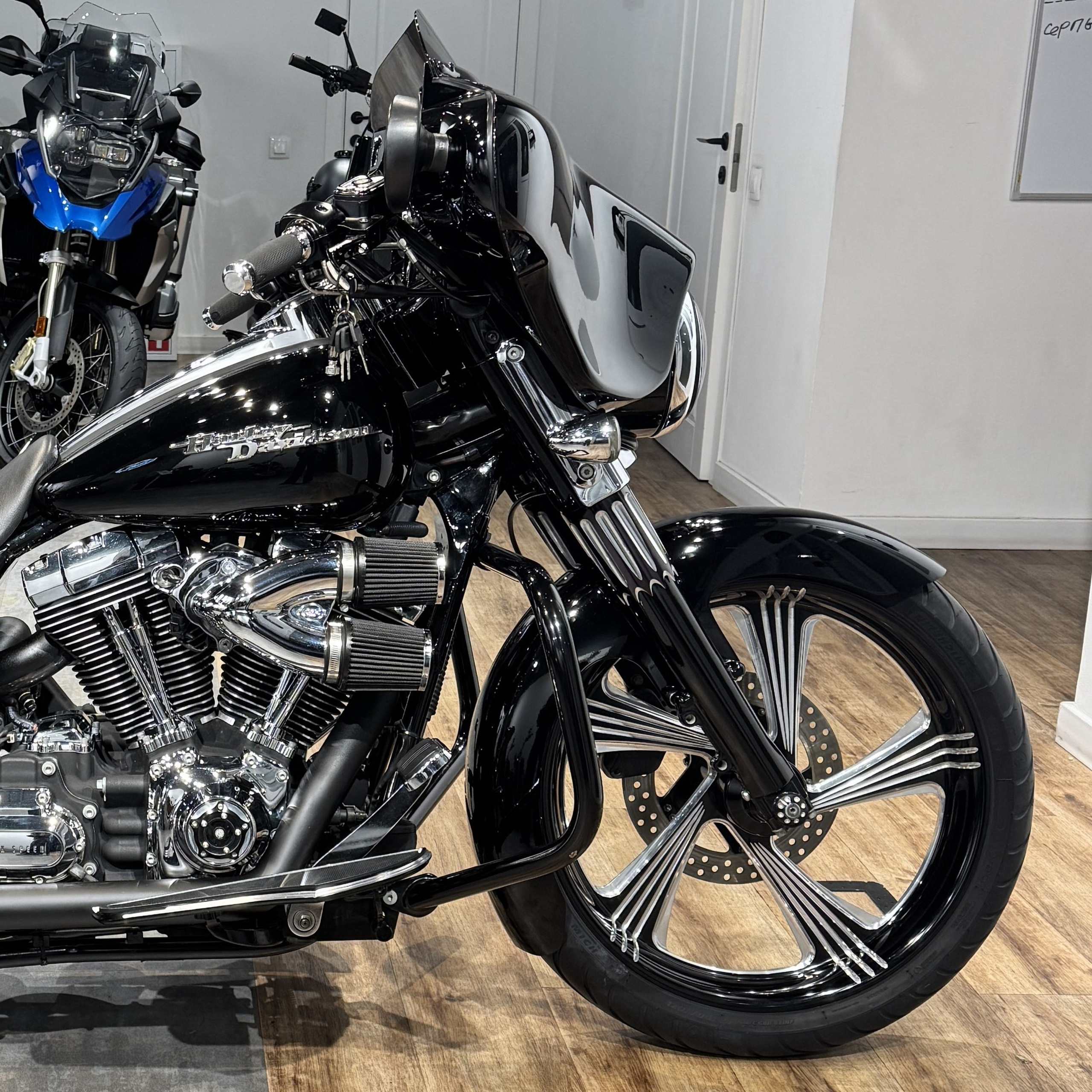 Street Glide Bagger (Rinehart)