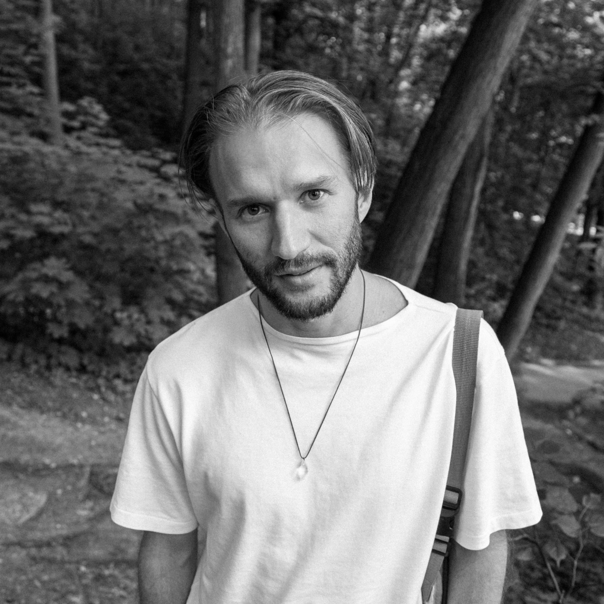 Юрий Лобынцев