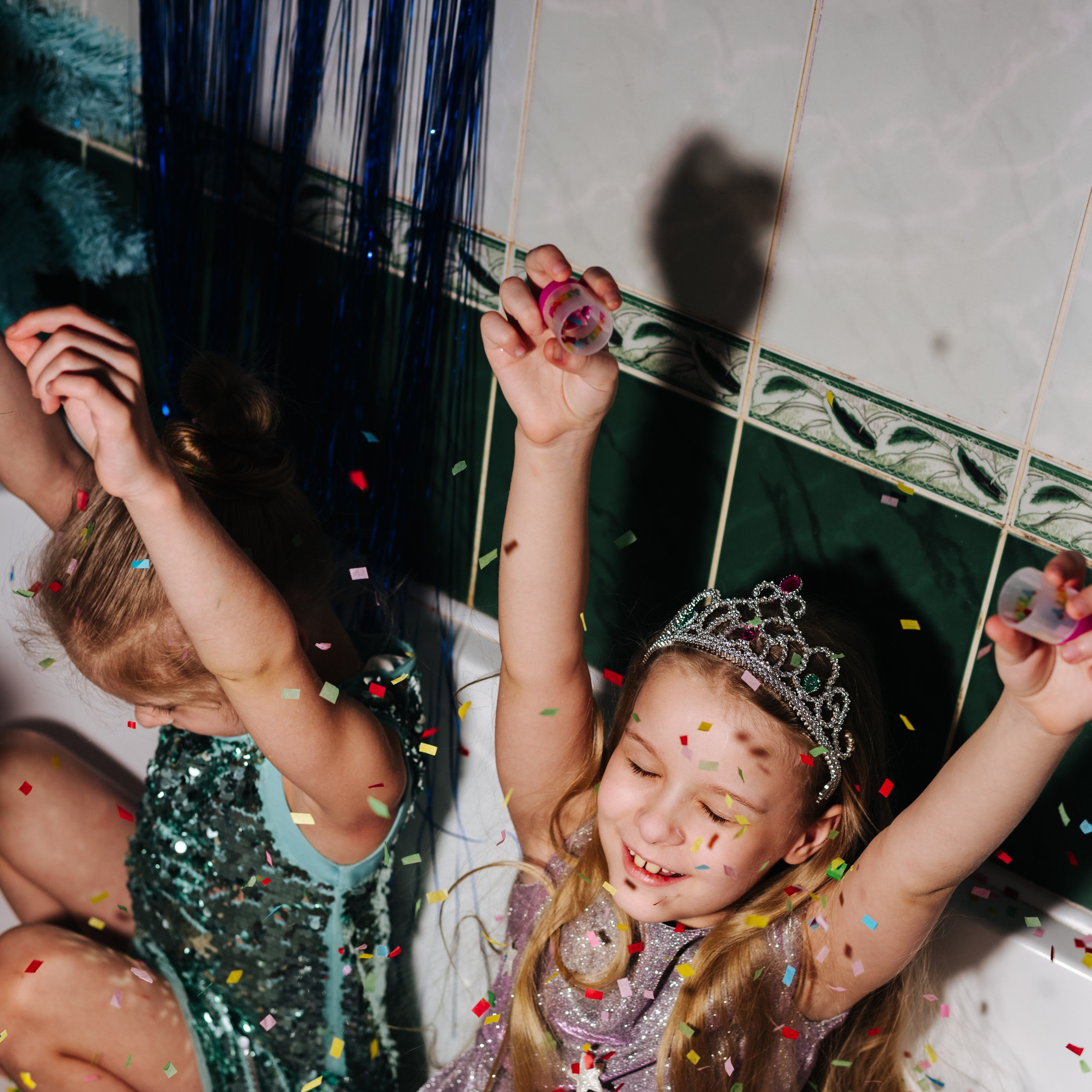 Новогодняя