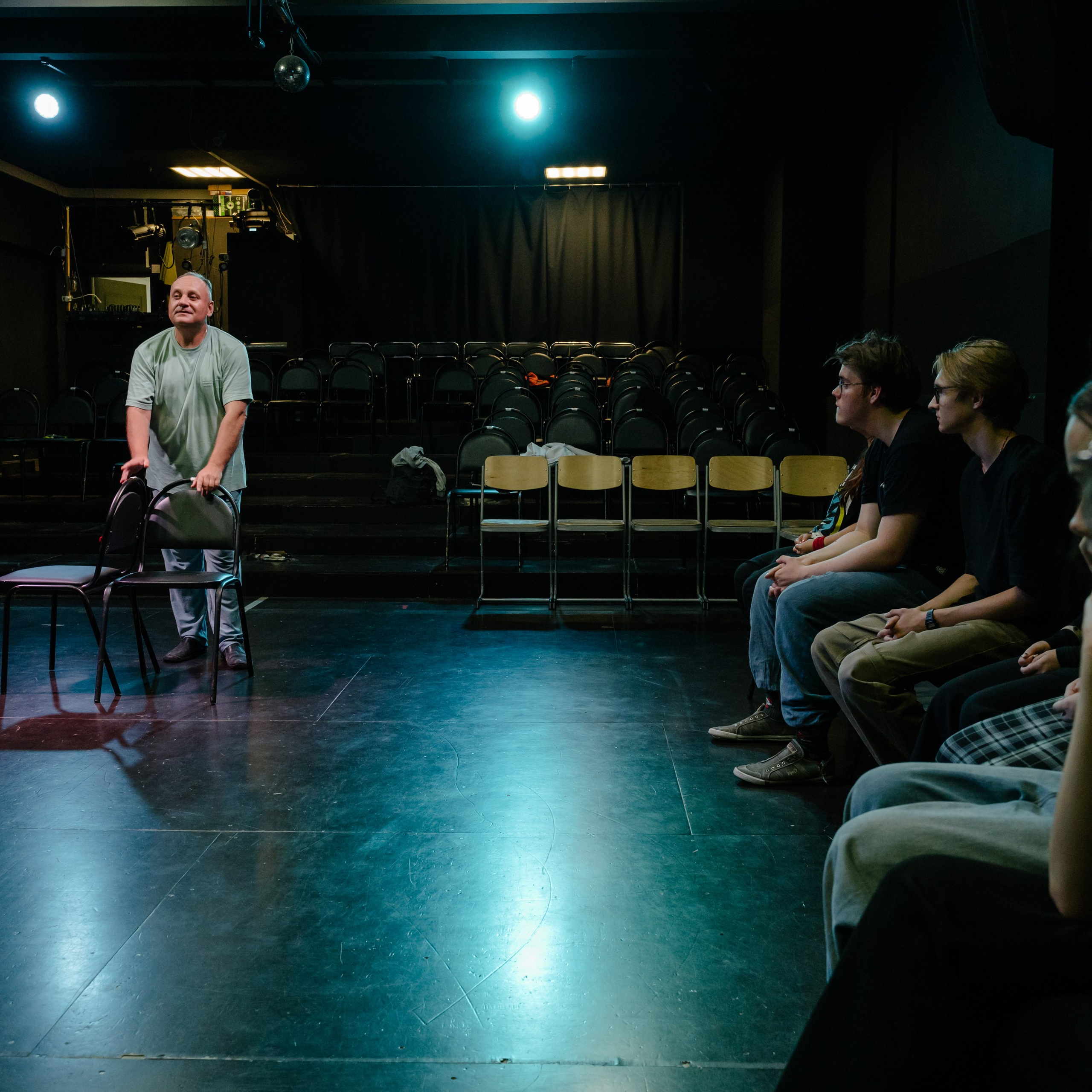 Мастер-класс по сценическому движению, г. Москва. Педагог Роман Михайлович Калькаев. Актер театра и кино.