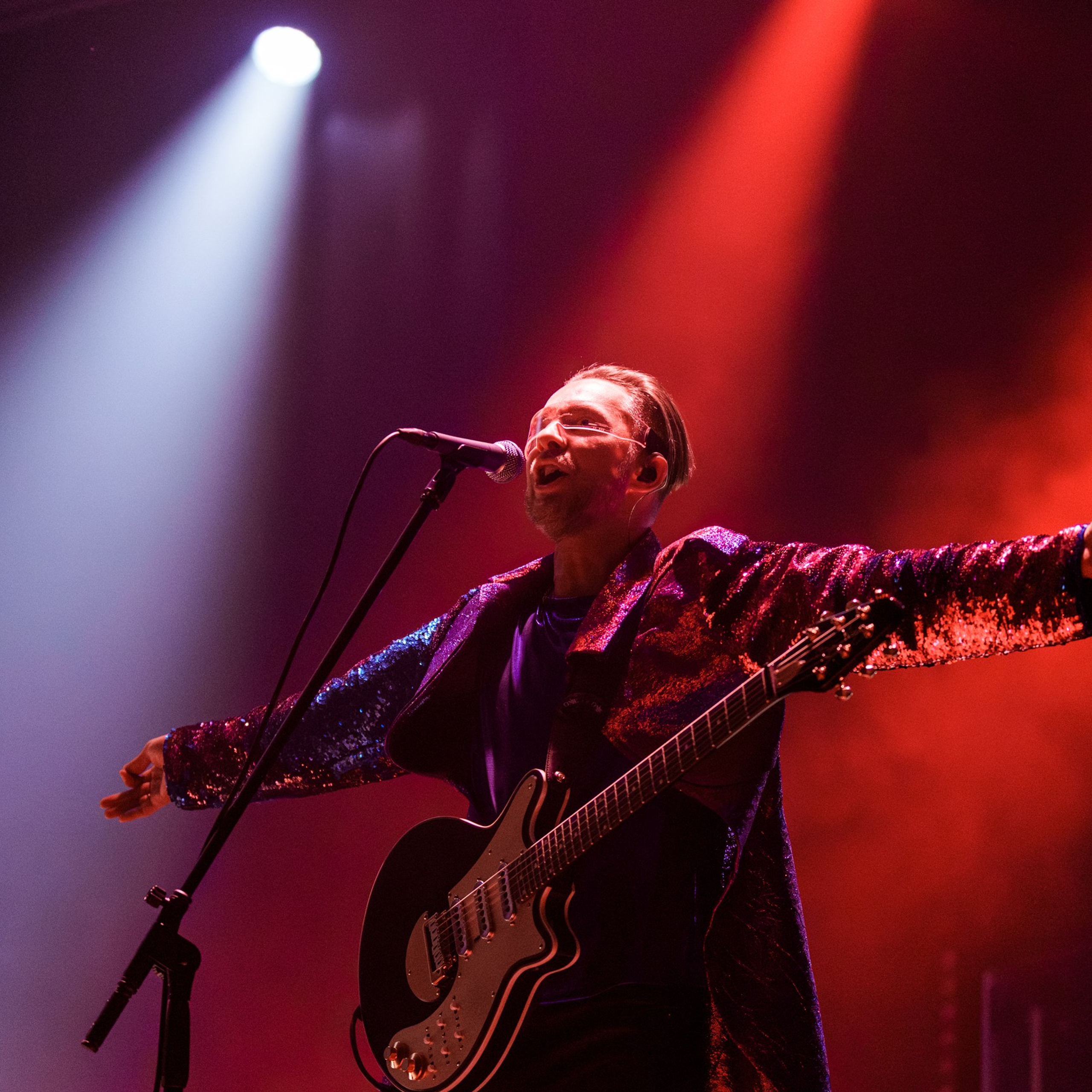 One Vision — трибьют Queen