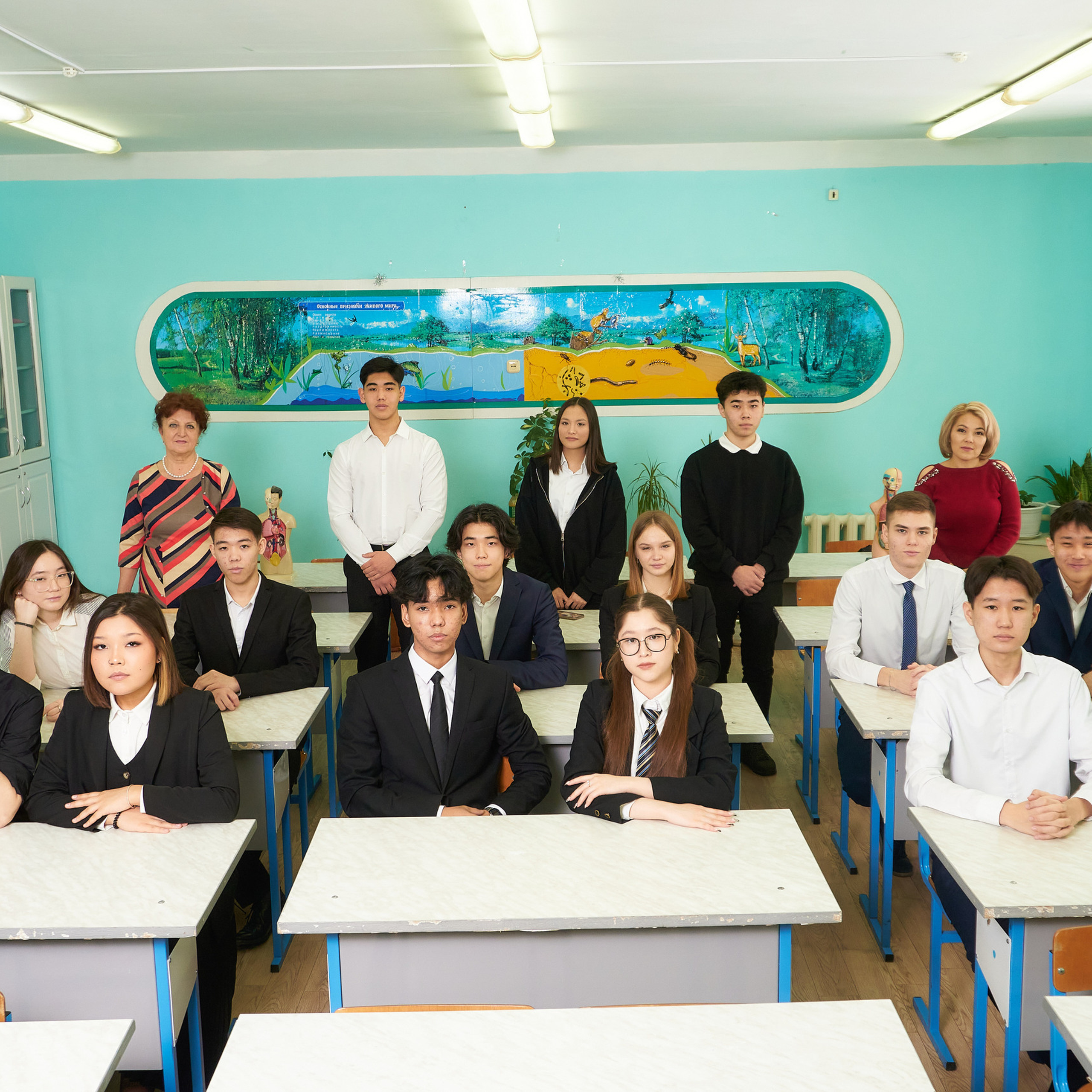 ОТЗЫВЫ. Школьный фотограф в Уральске, студия | Классный Школьный Альбом