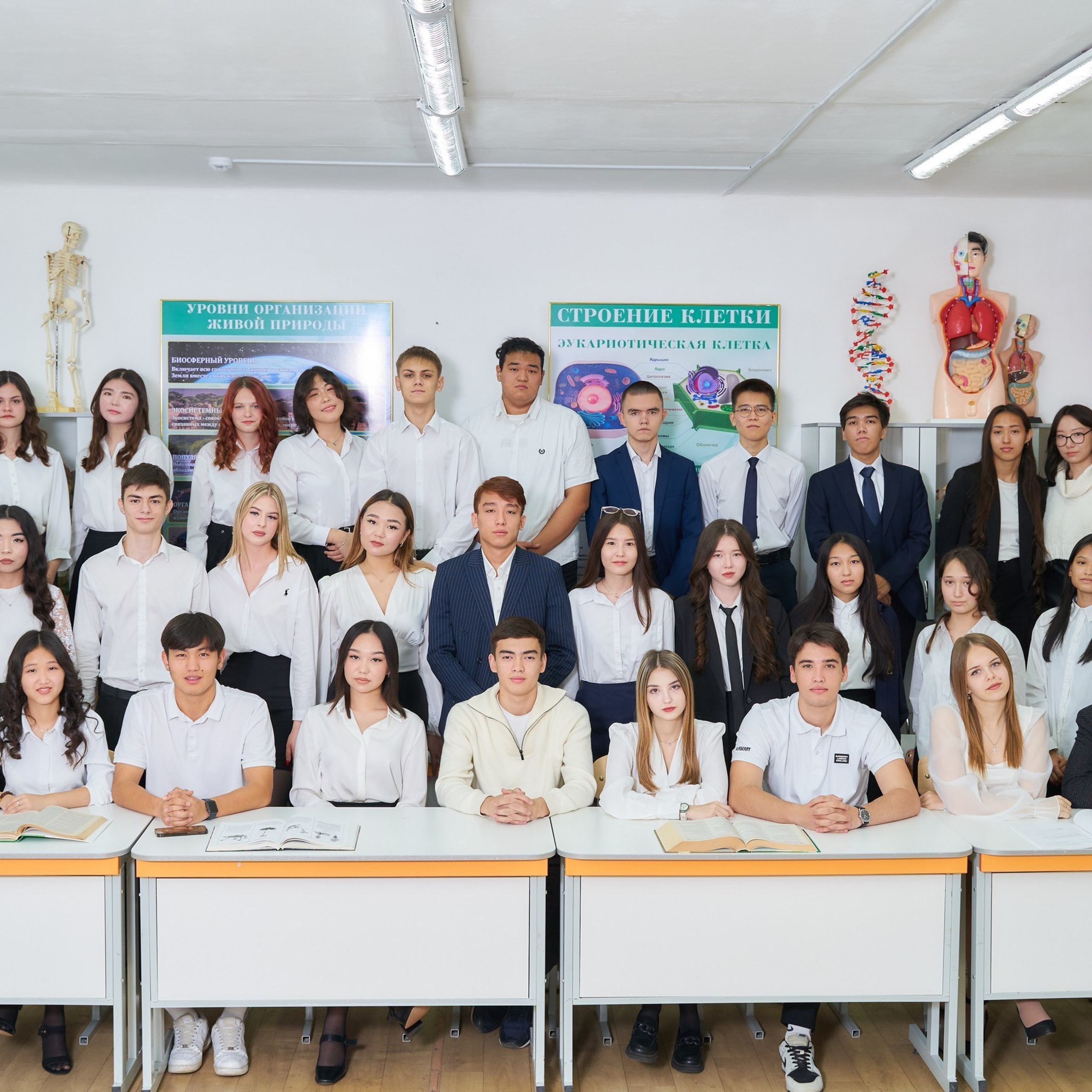 ОТЗЫВЫ. Школьный фотограф в Уральске, студия | Классный Школьный Альбом