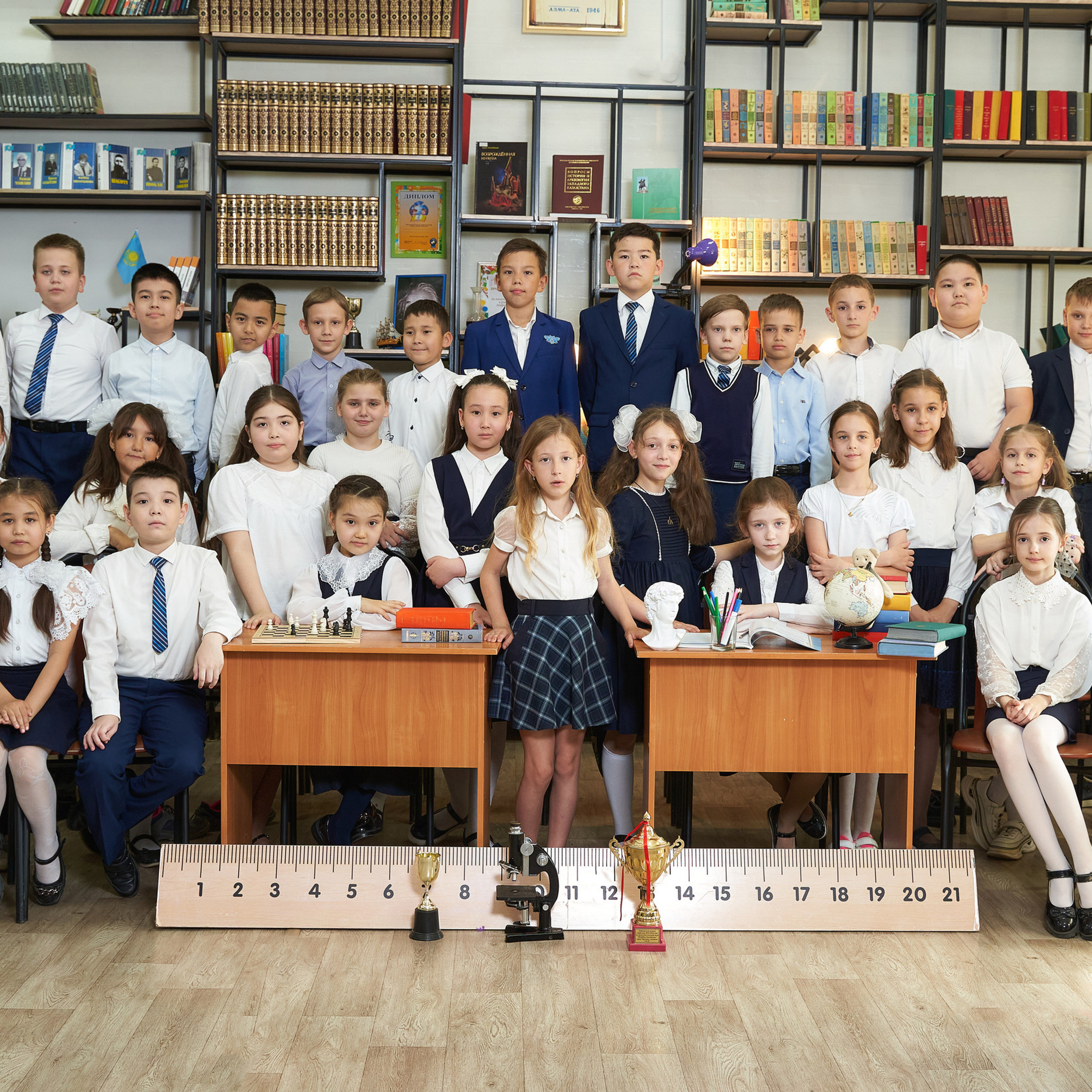 ОТЗЫВЫ. Школьный фотограф в Уральске, студия | Классный Школьный Альбом