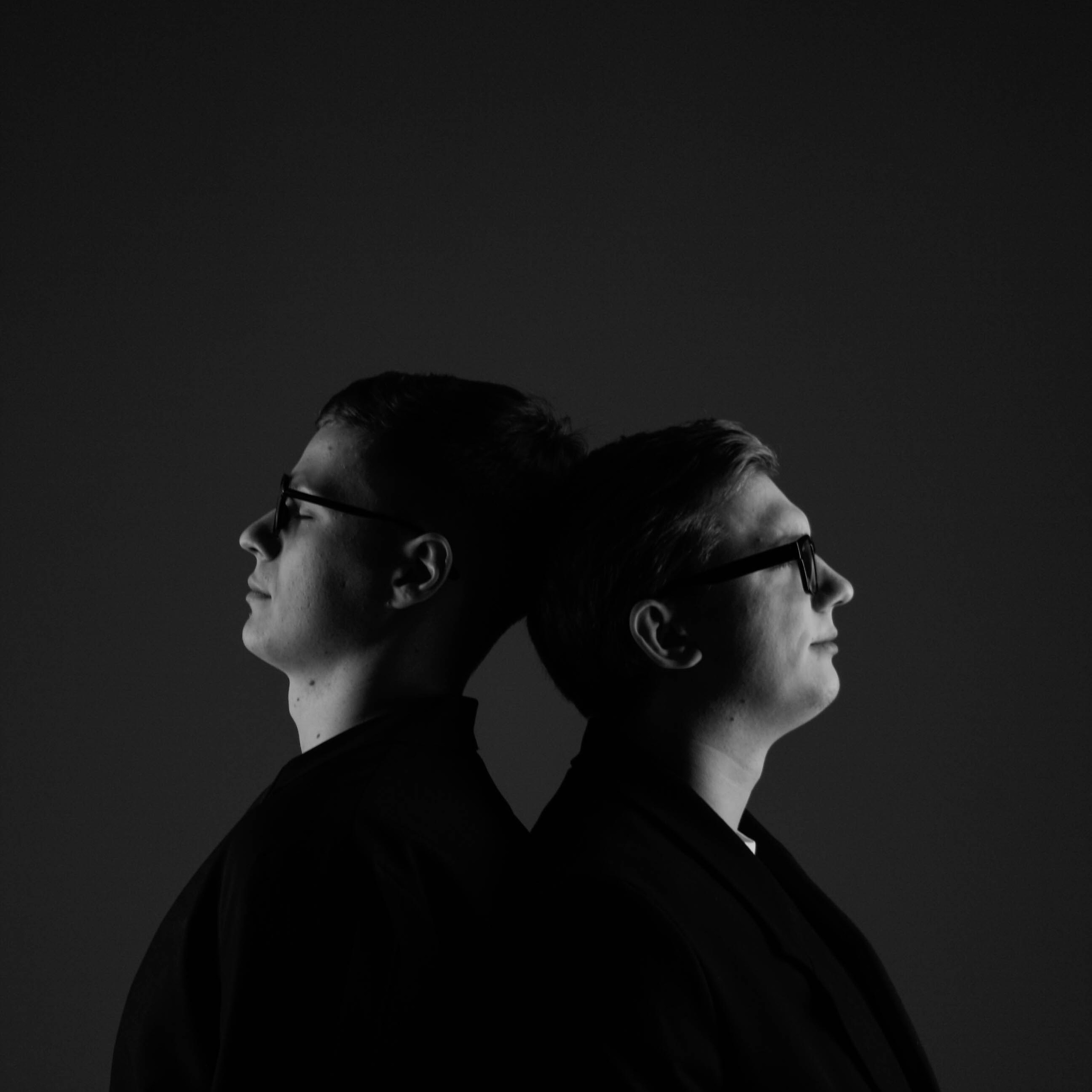 Черное/Белое