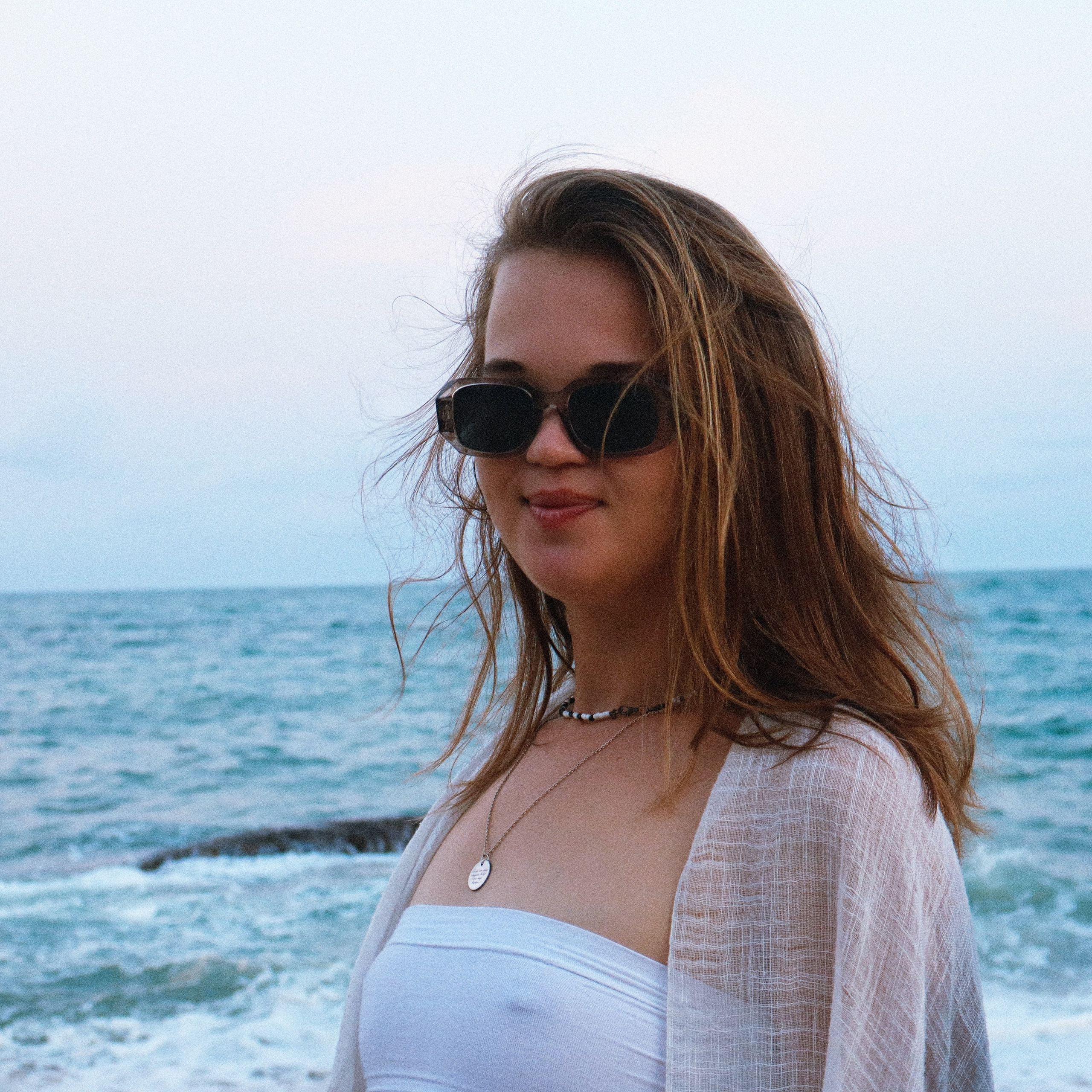 Фотосессия у моря в пленочном стиле | Таиланд 2025