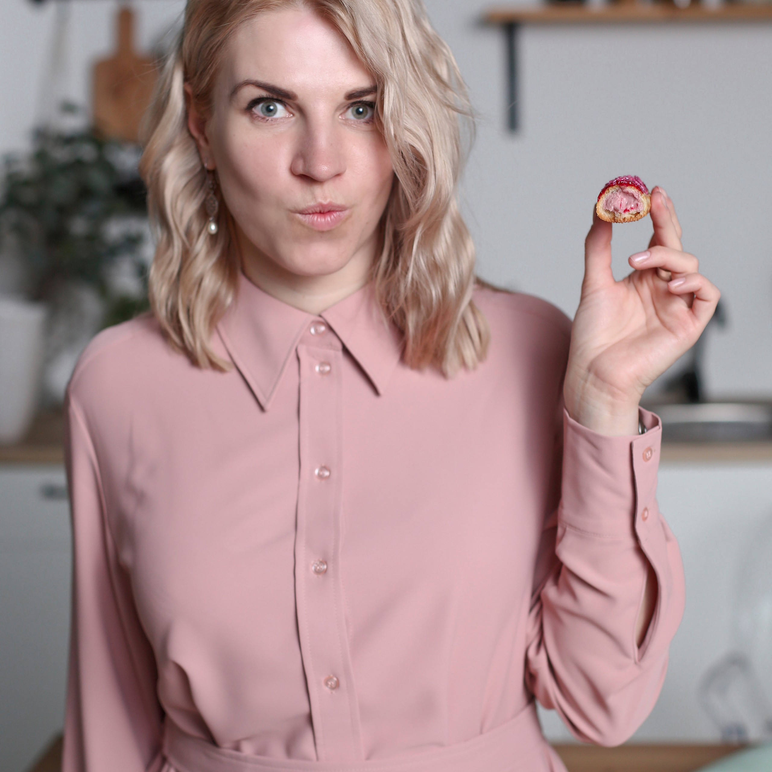 Кондитер, преподаватель, маркетолог