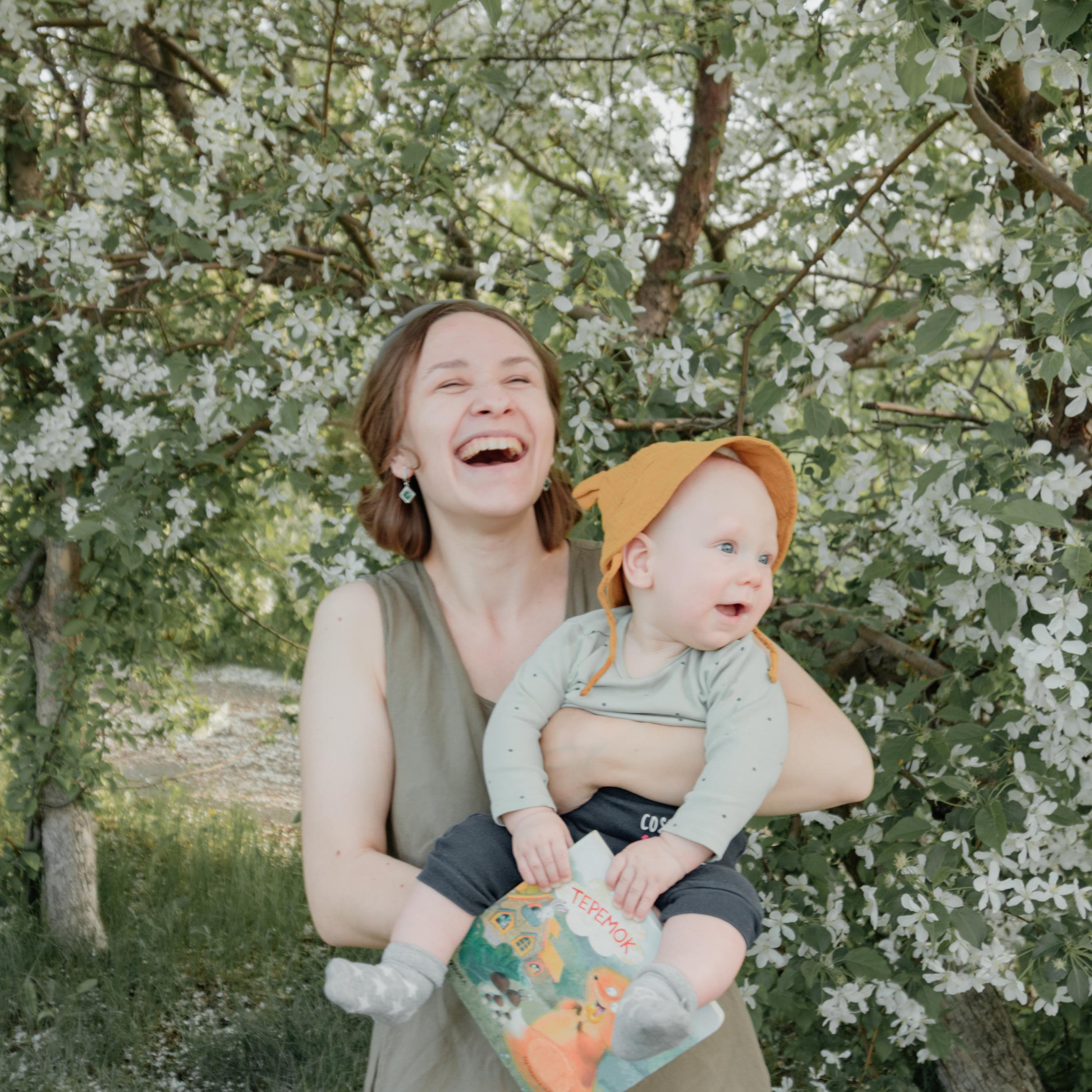 Отзывы. Фотограф Авилова Дарья ● Тюмень● Съемка больших семей ●Архив поколений