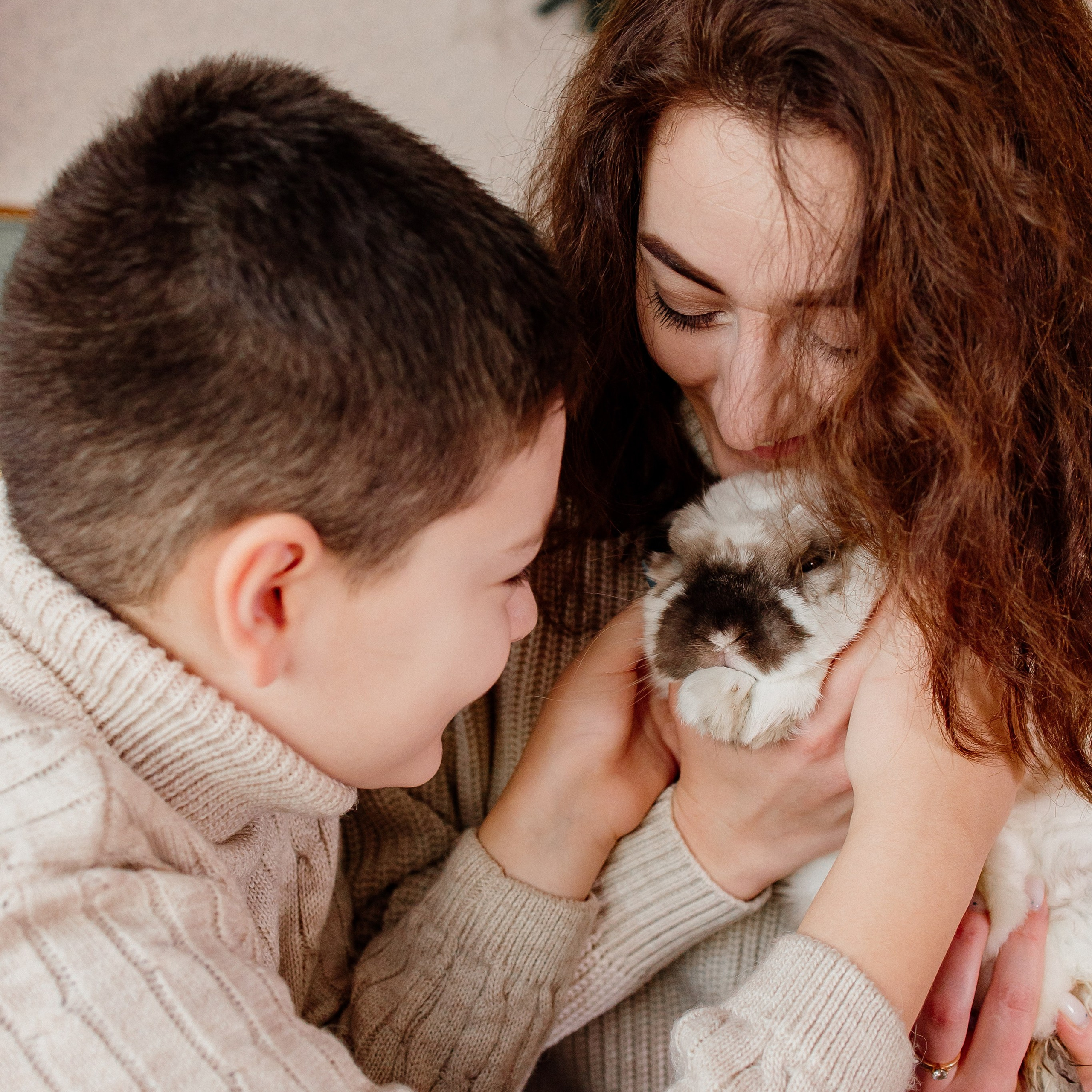 Отзывы. Фотограф Авилова Дарья ● Тюмень● Съемка больших семей ●Архив поколений