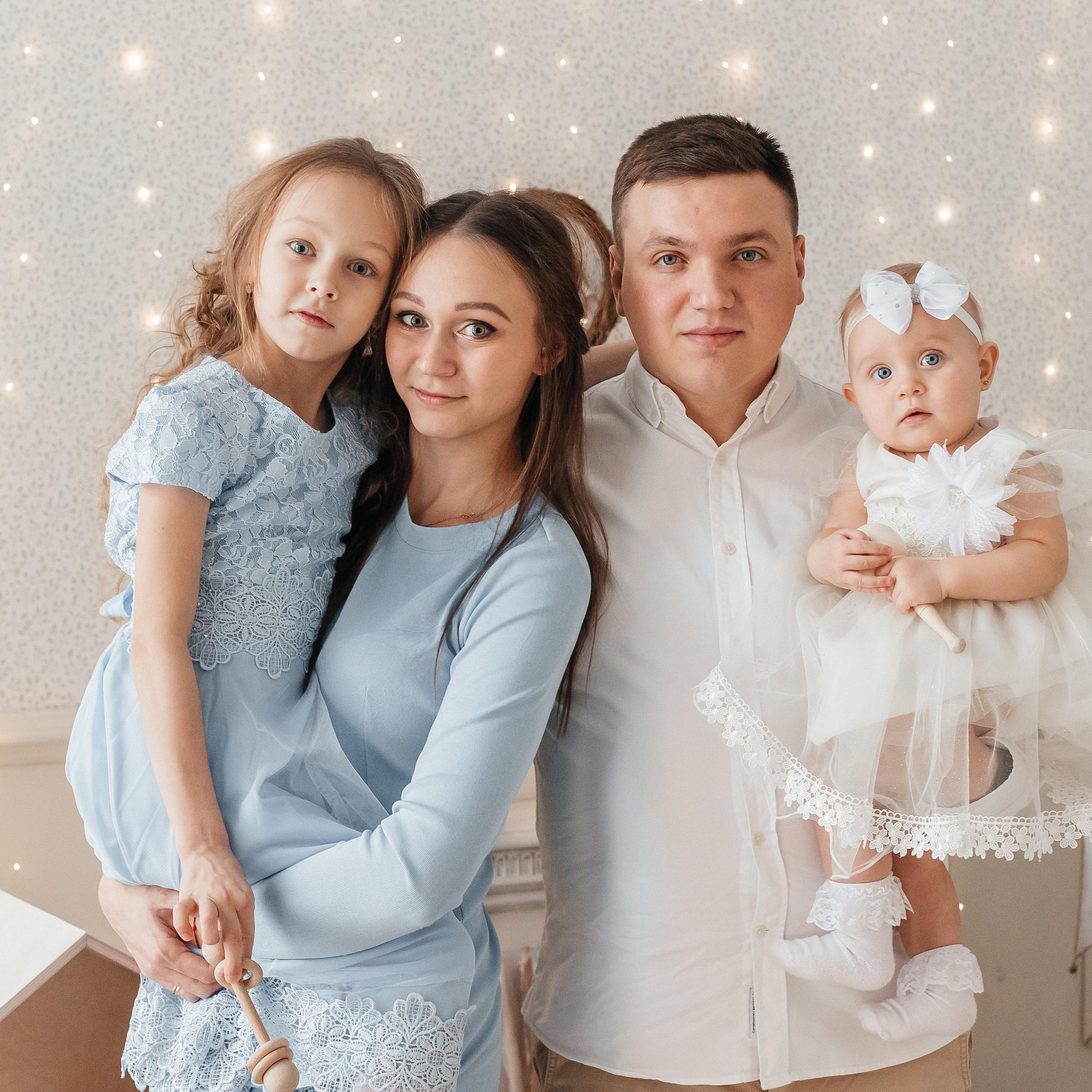 Отзывы. Фотограф Авилова Дарья ● Тюмень● Съемка больших семей ●Архив поколений