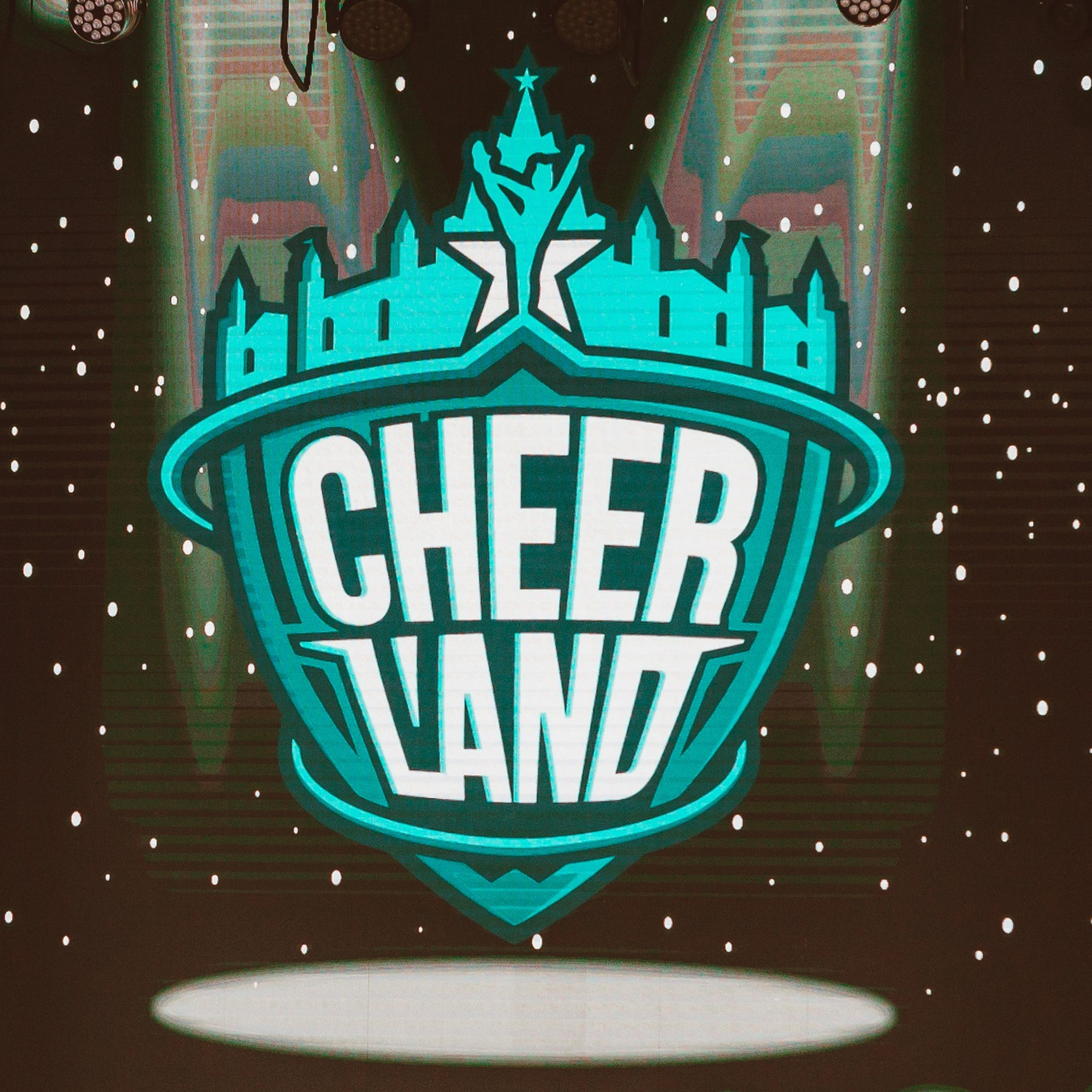 КОСМИЧЕСКОЕ НОВОГОДНЕЕ ПУТЕШЕСТВИЕ «CHEER LAND»