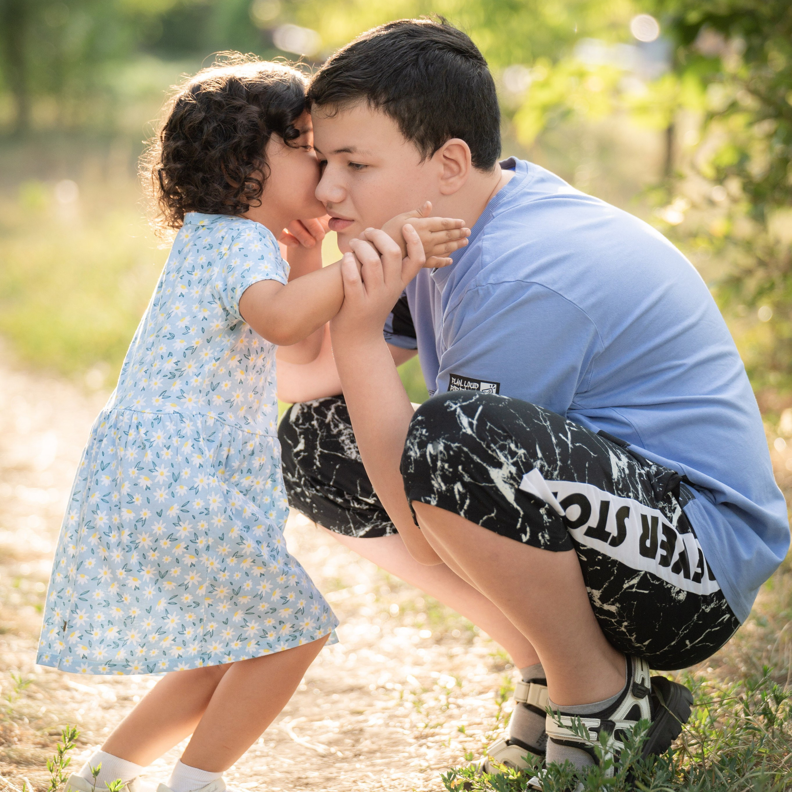 Волонтерство. Антон и Татьяна Денисенко