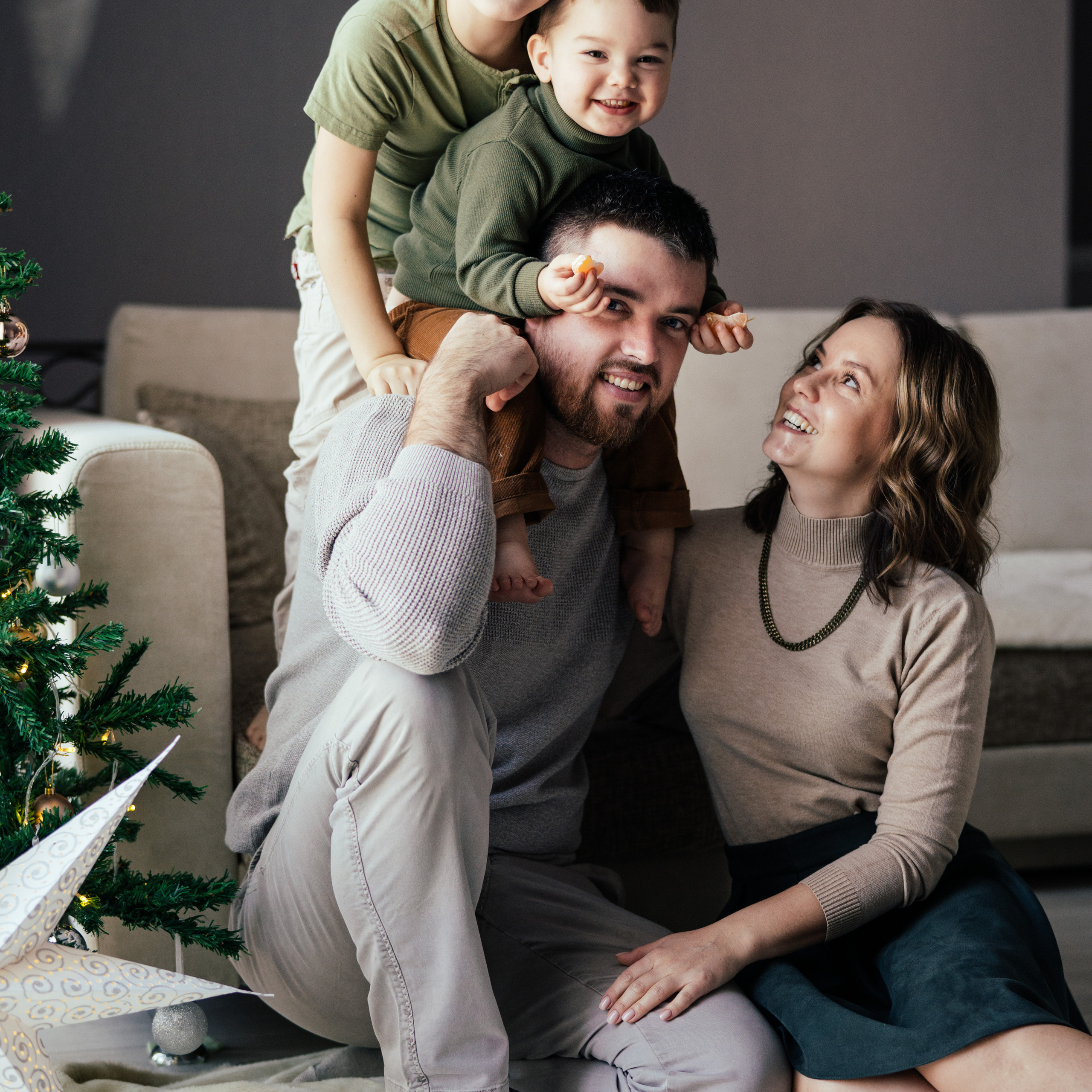 Лучший семейный и свадебный фотограф г. Магнитогорск, отзывы. Семейный и свадебный фотограф Молодзяновская Елена