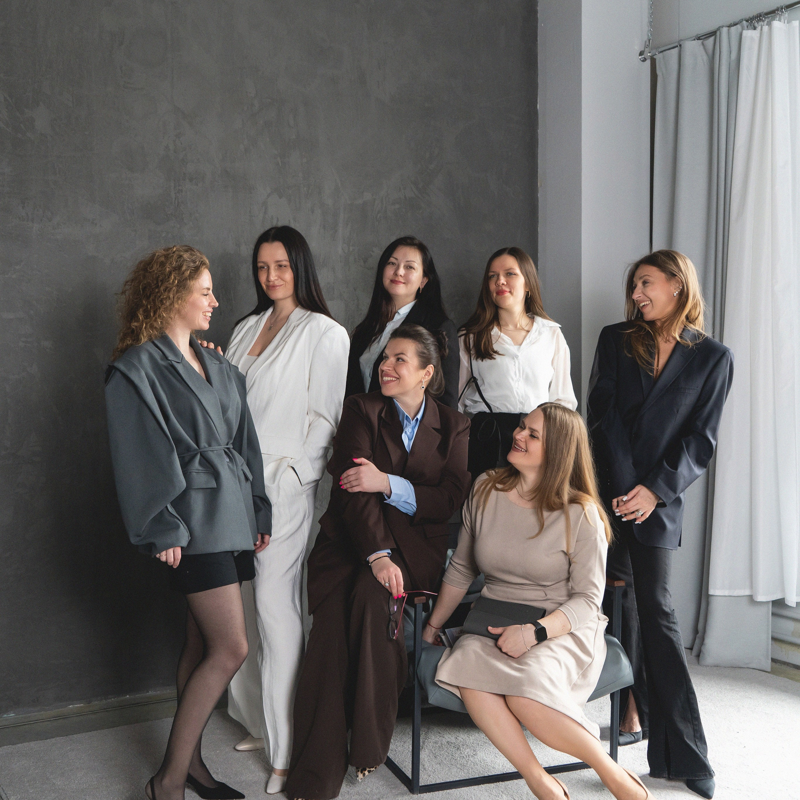 Полина и девочки