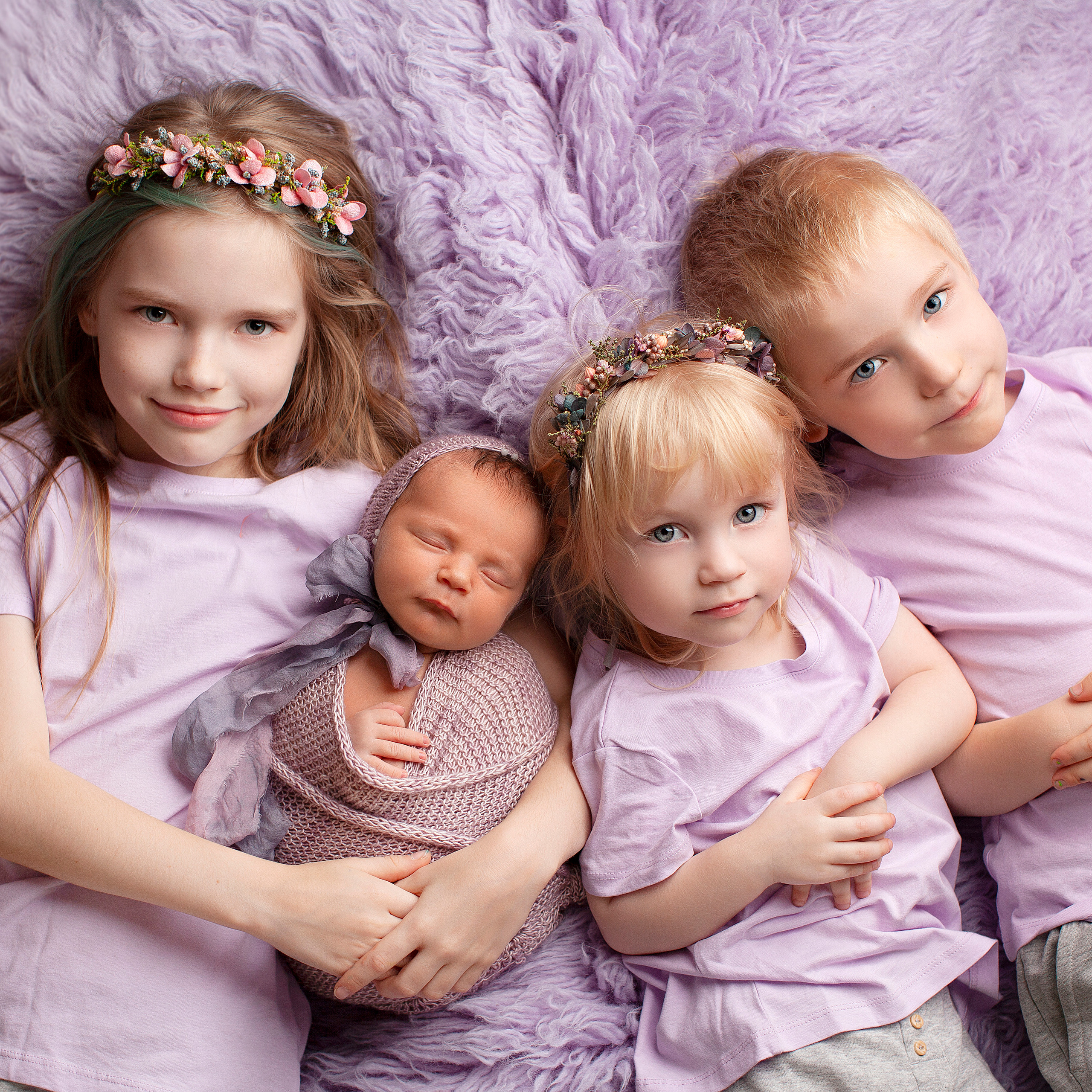 На флокати. Фотограф новорожденных в Москве ньюборн