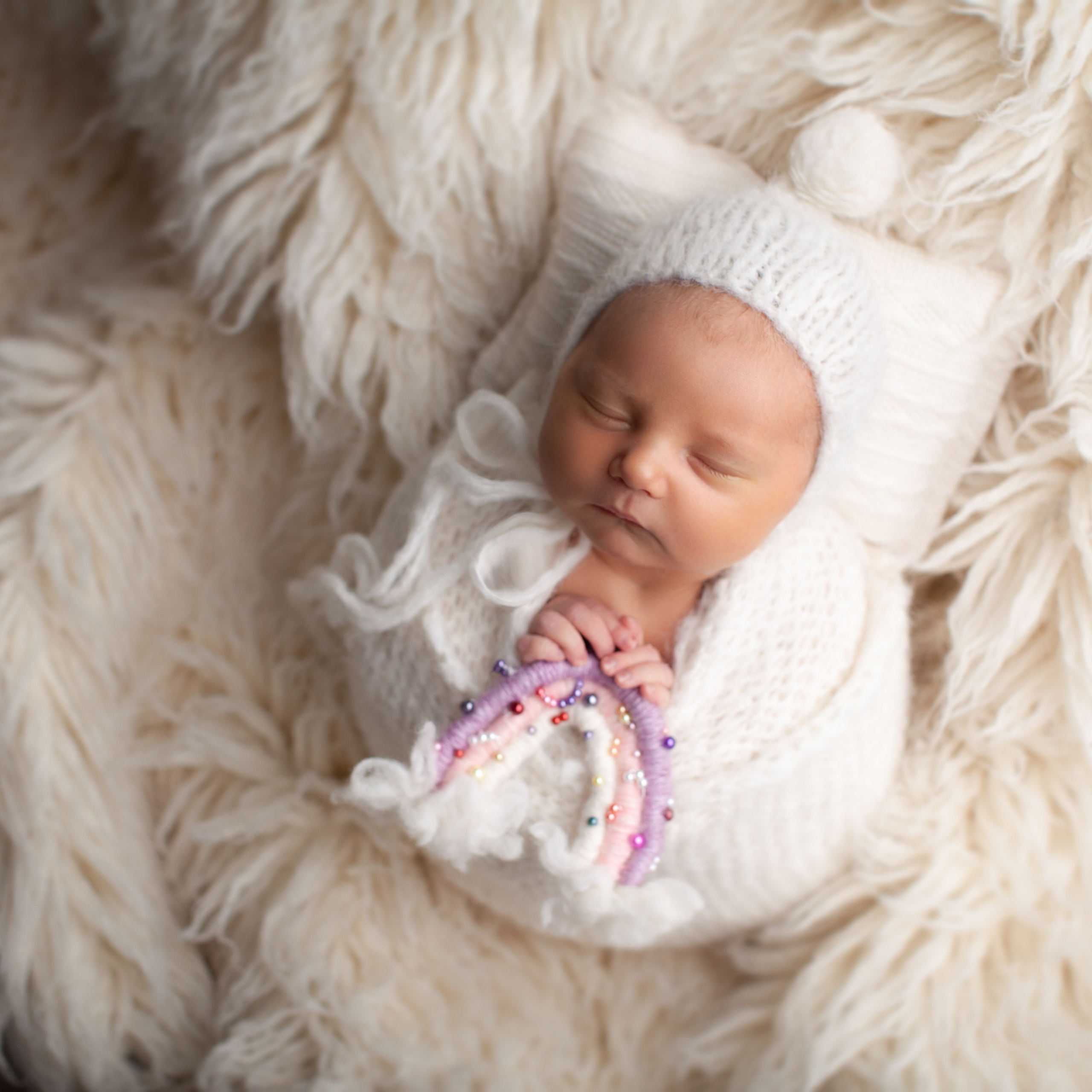 На флокати. Фотограф новорожденных в Москве ньюборн