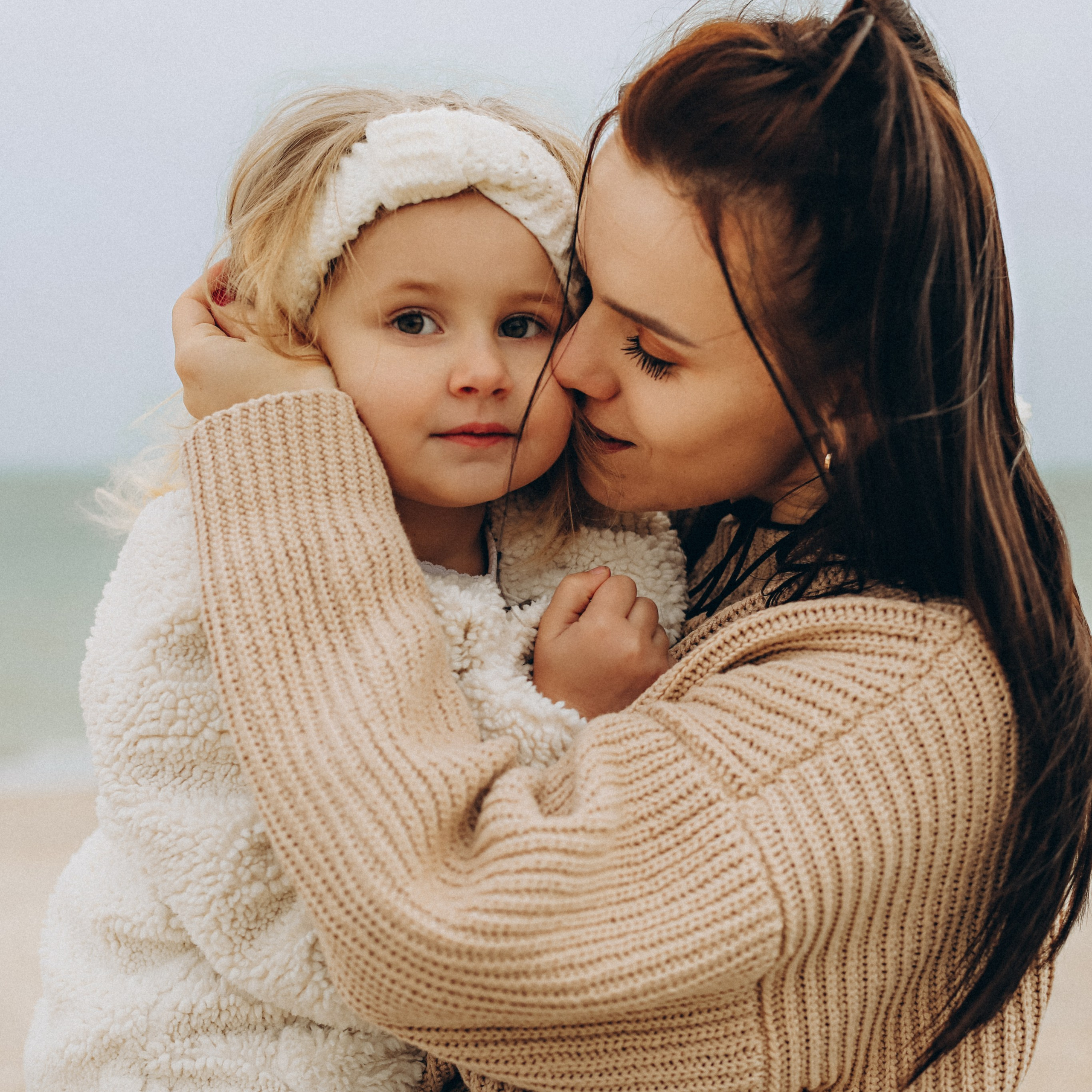 ЕЛЕНА и АЛИСА