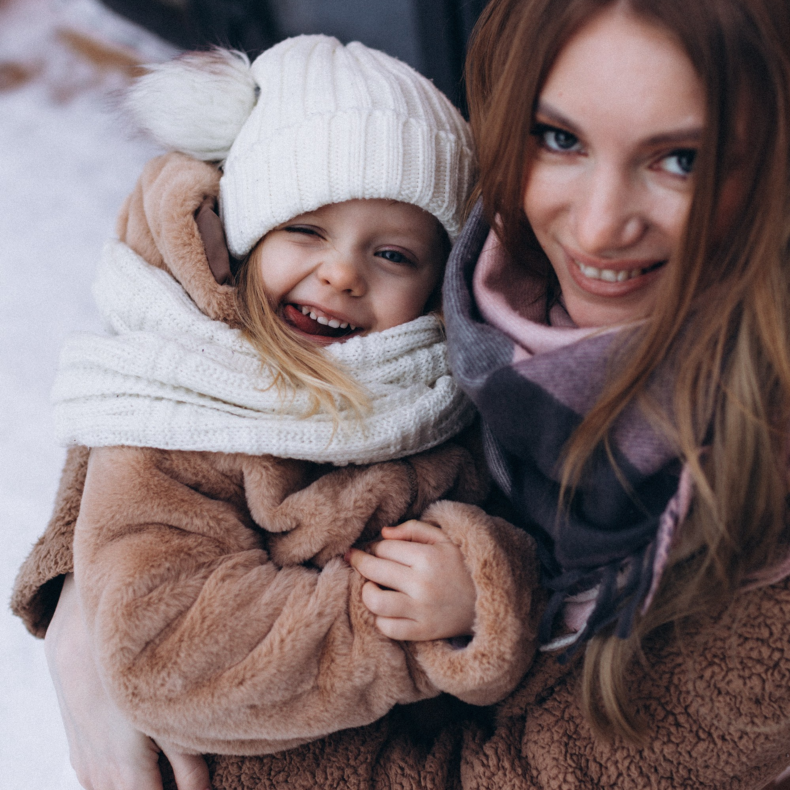 Аня, Ариша, Катя