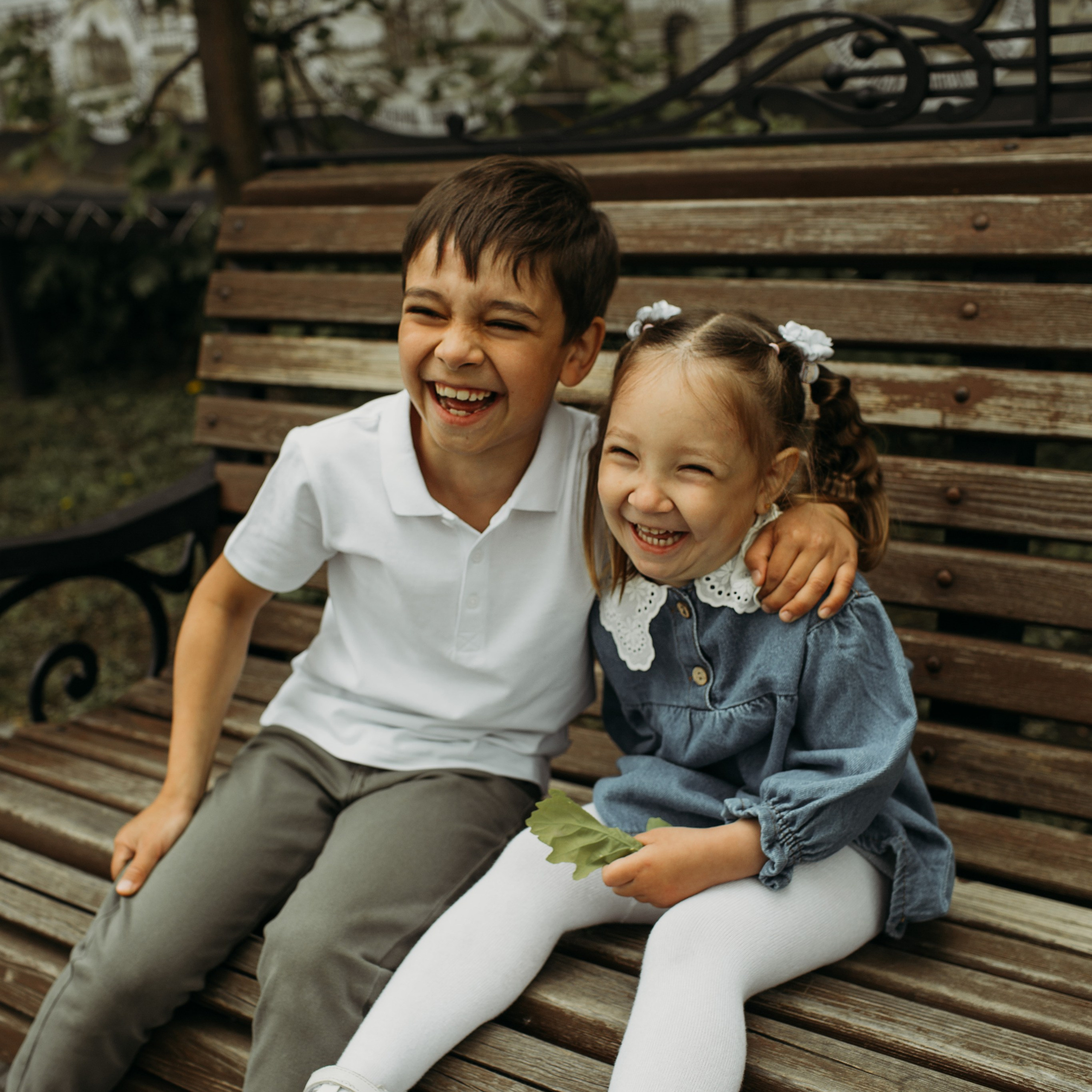 Амина, Малик, Юля, Сахиб