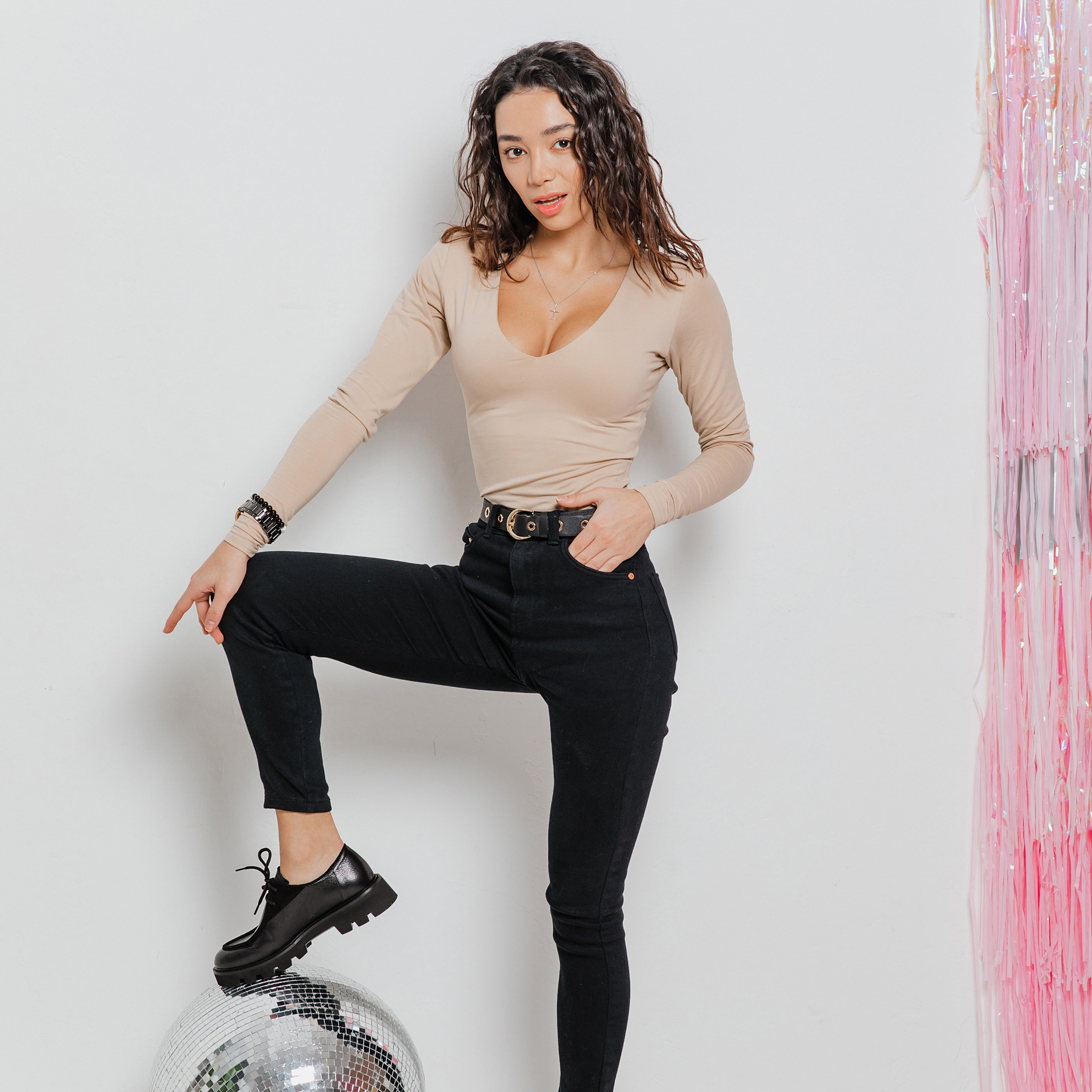 Контент съёмка для магазина обуви. Фотограф в Москве и Подольске Алла Богатова