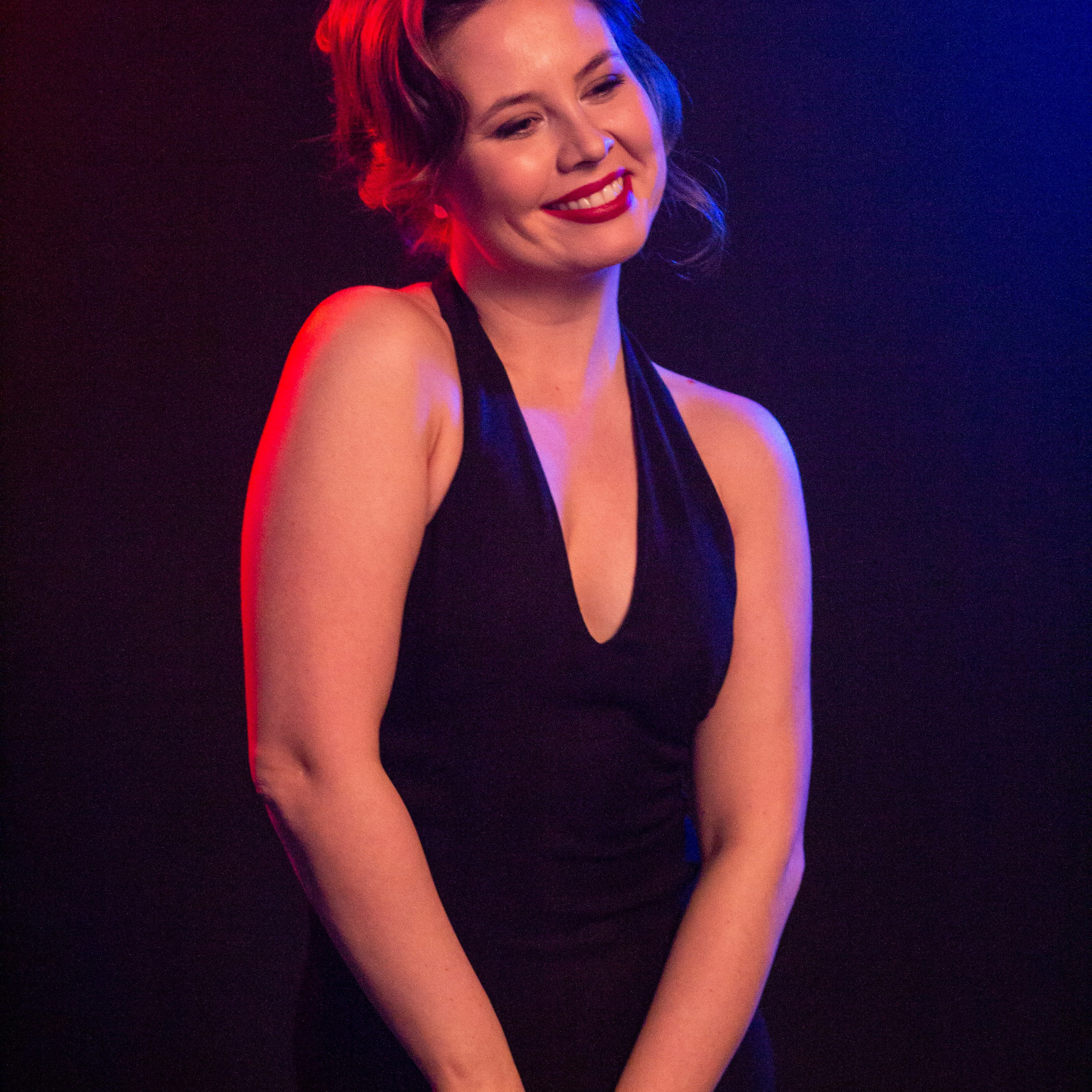 В студии в цвете