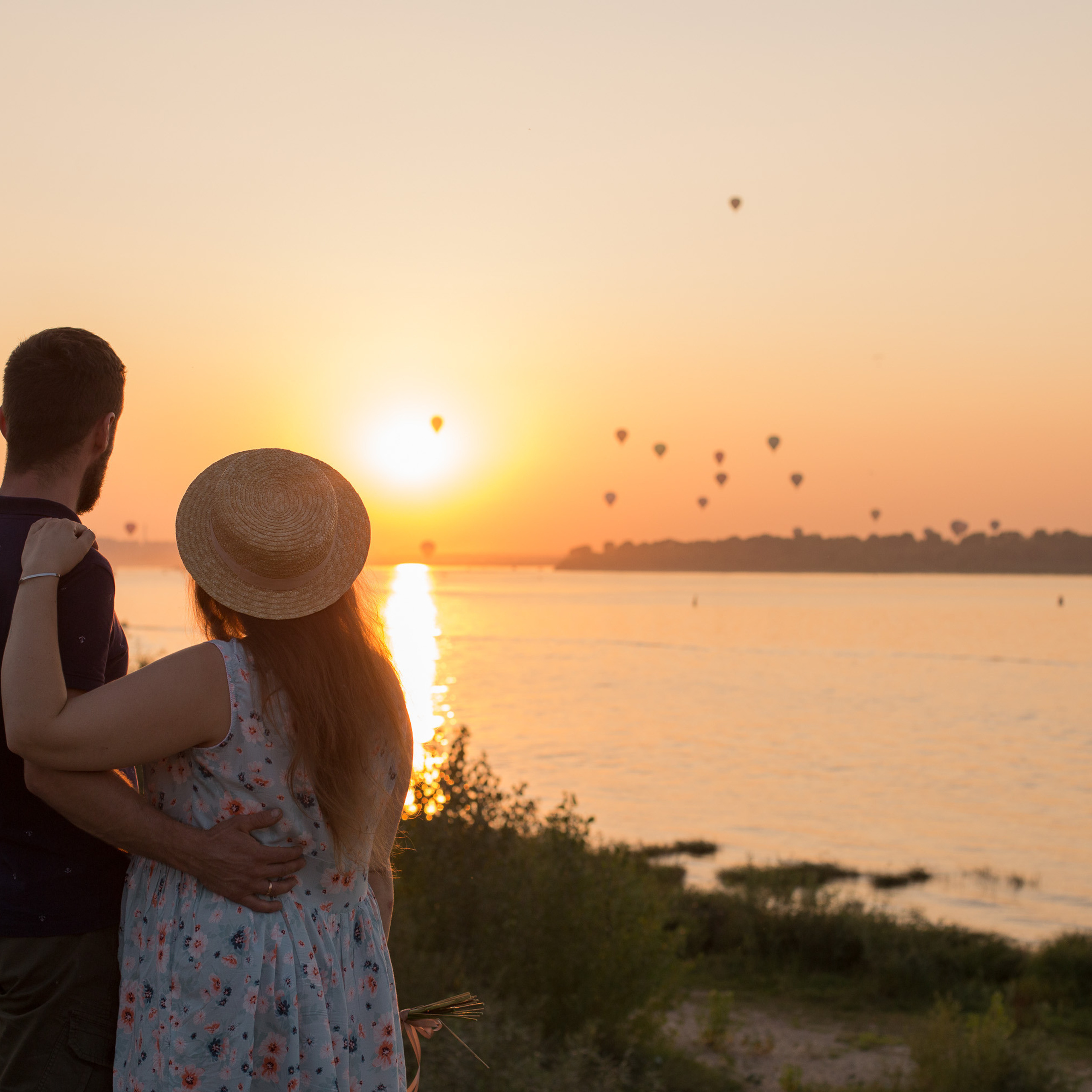 REWIEWS. Fotograf u Crnoj Gori-porodično fotografisanje sa djecom, lovestory, nekretnine