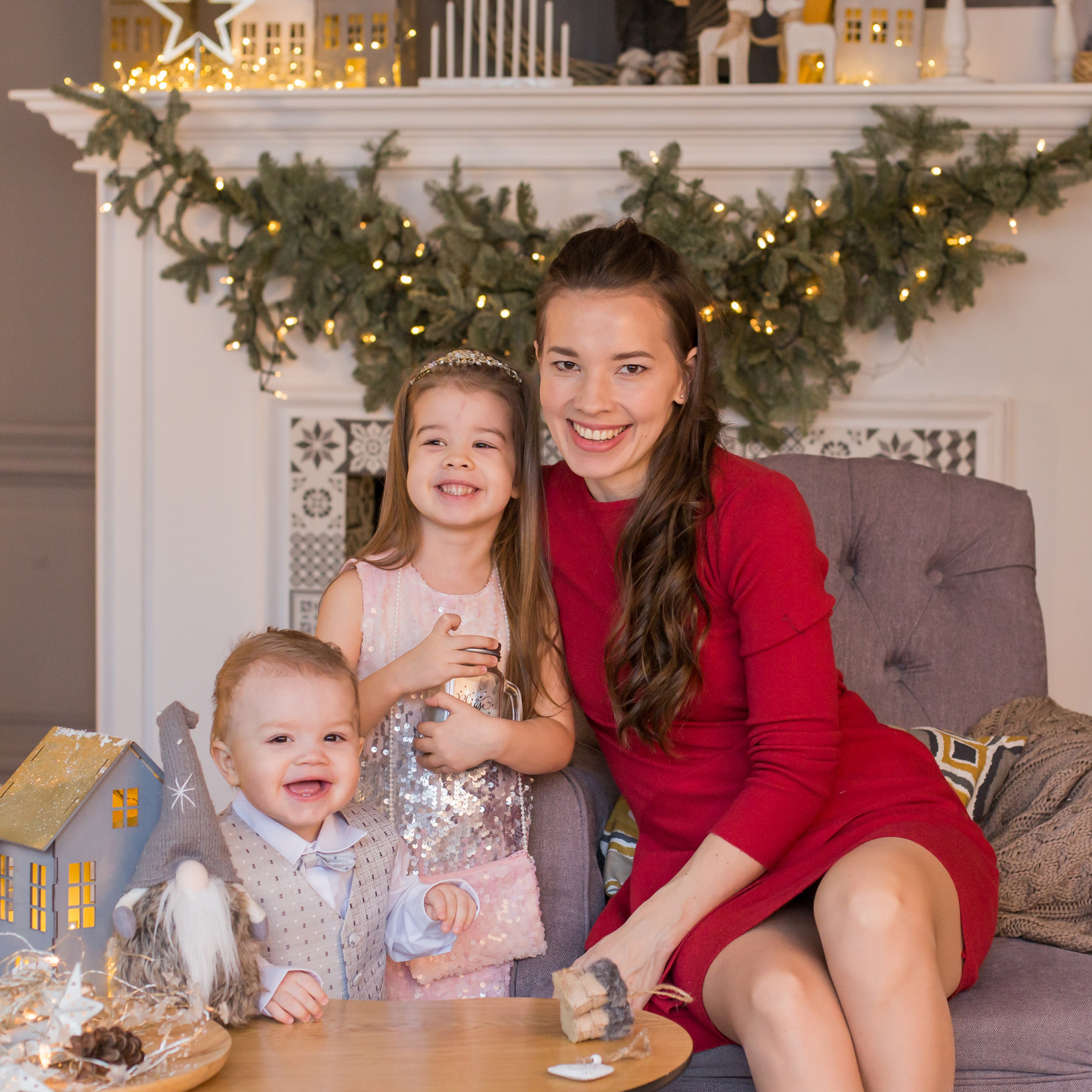 REWIEWS. Fotograf u Crnoj Gori-porodično fotografisanje sa djecom, lovestory, nekretnine