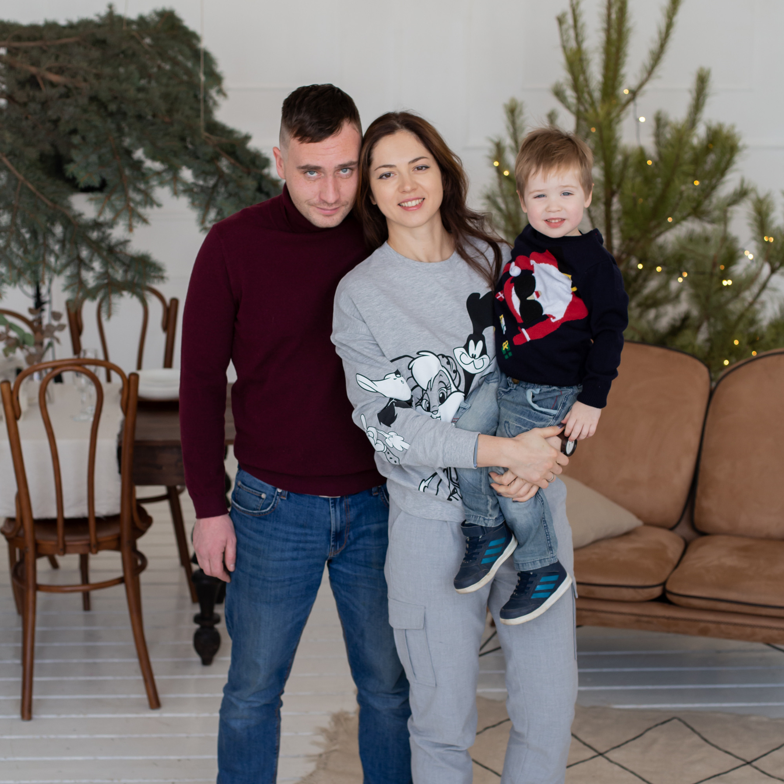 REWIEWS. Fotograf u Crnoj Gori-porodično fotografisanje sa djecom, lovestory, nekretnine