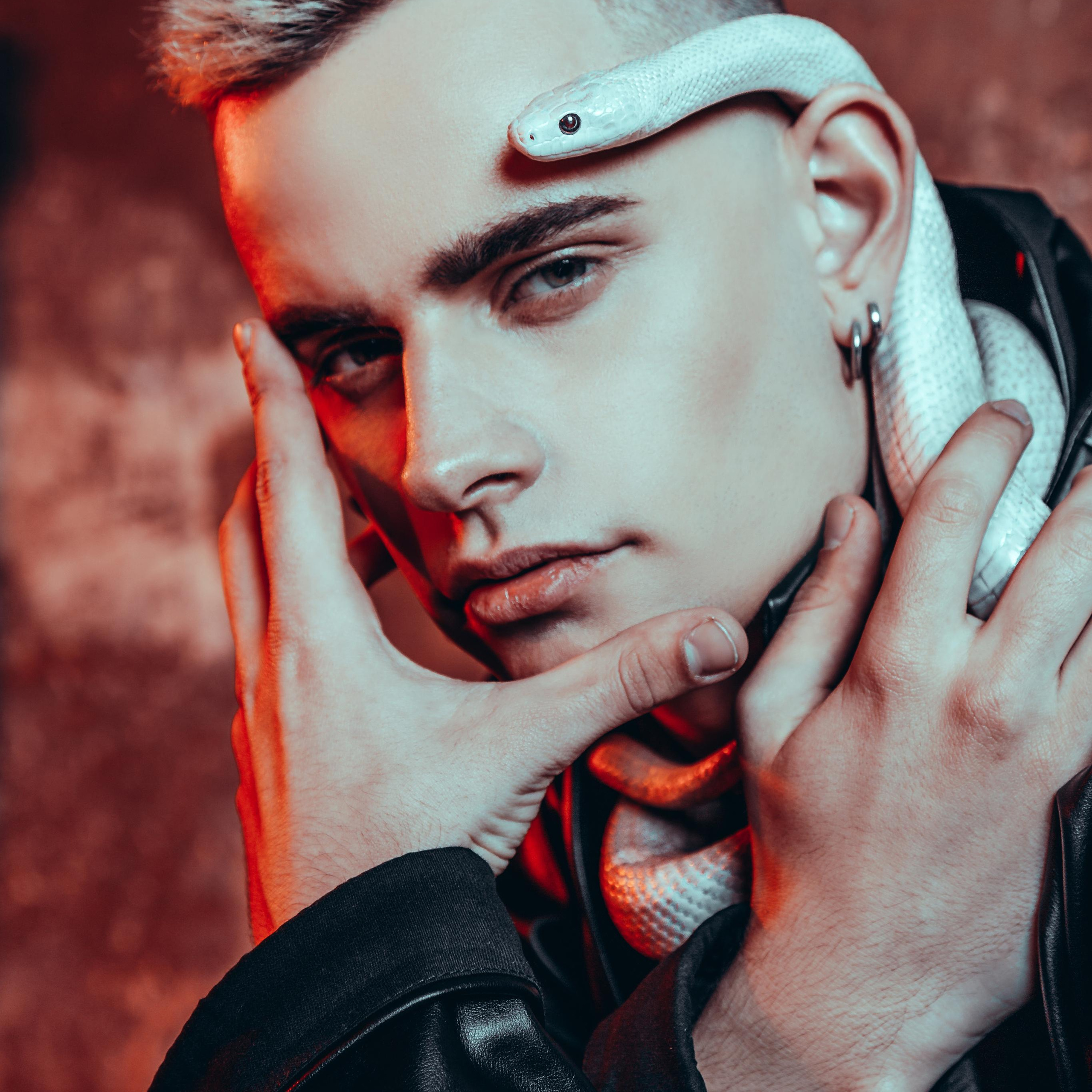 Максим Немцев