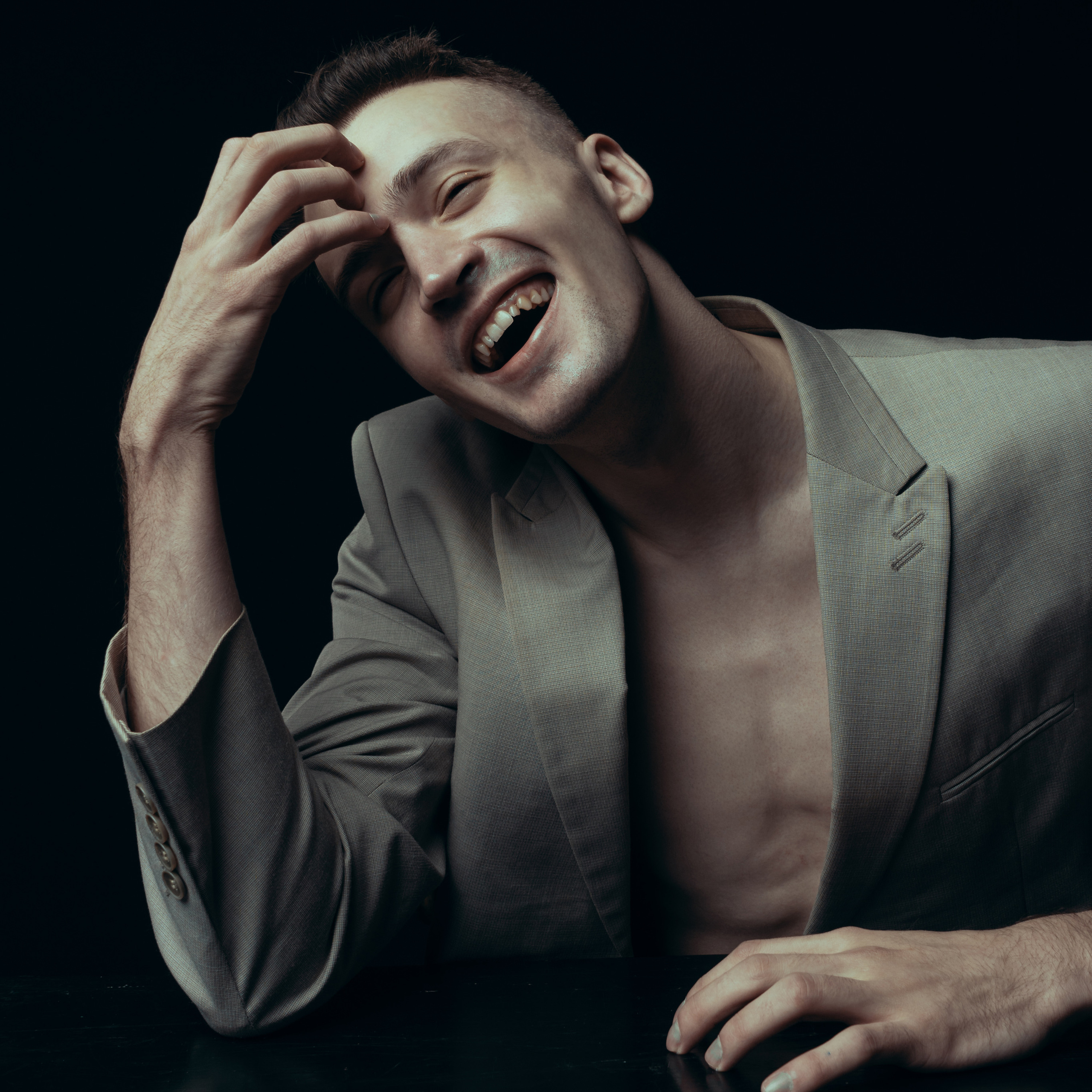 Юрий Кардрнов