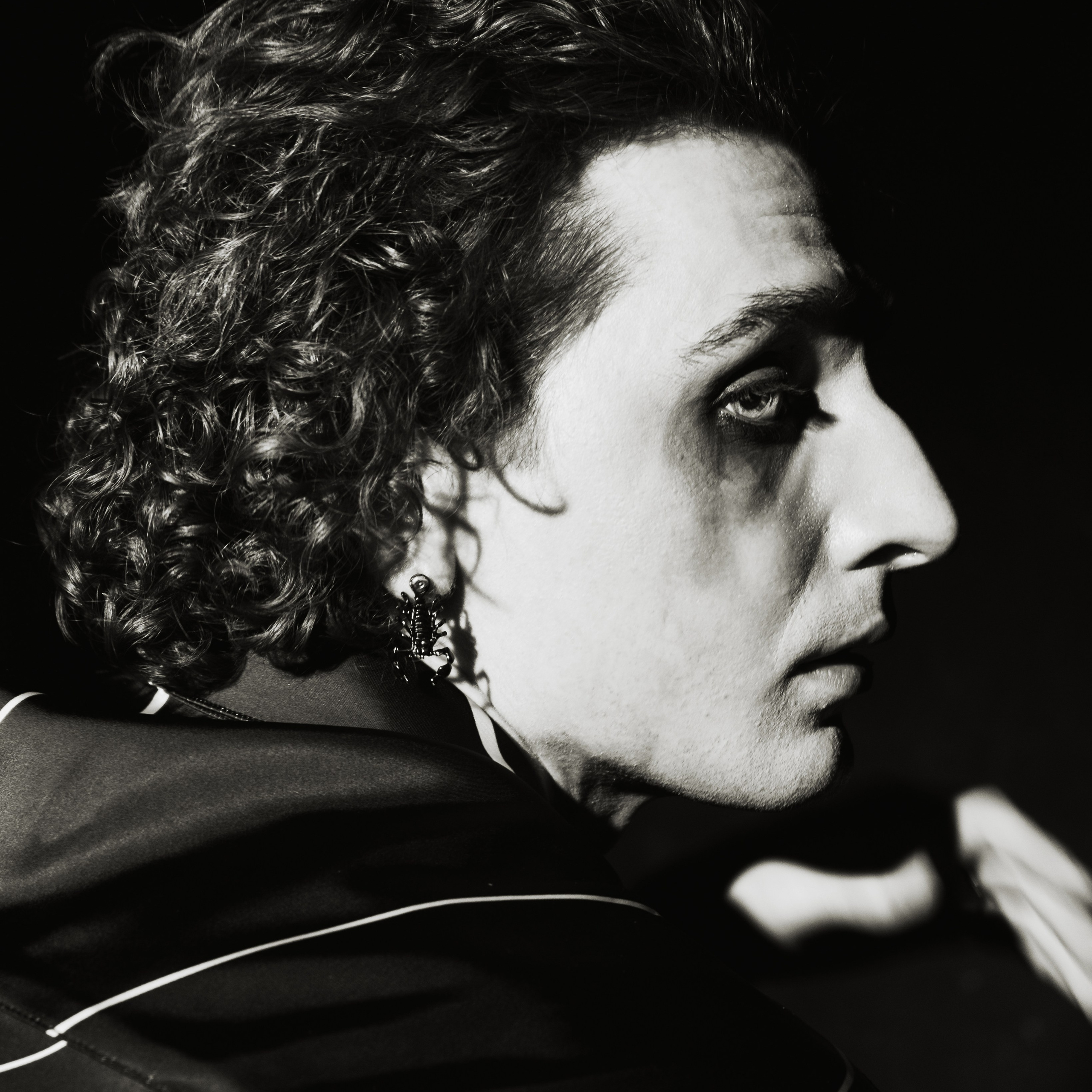 Артем Казуров