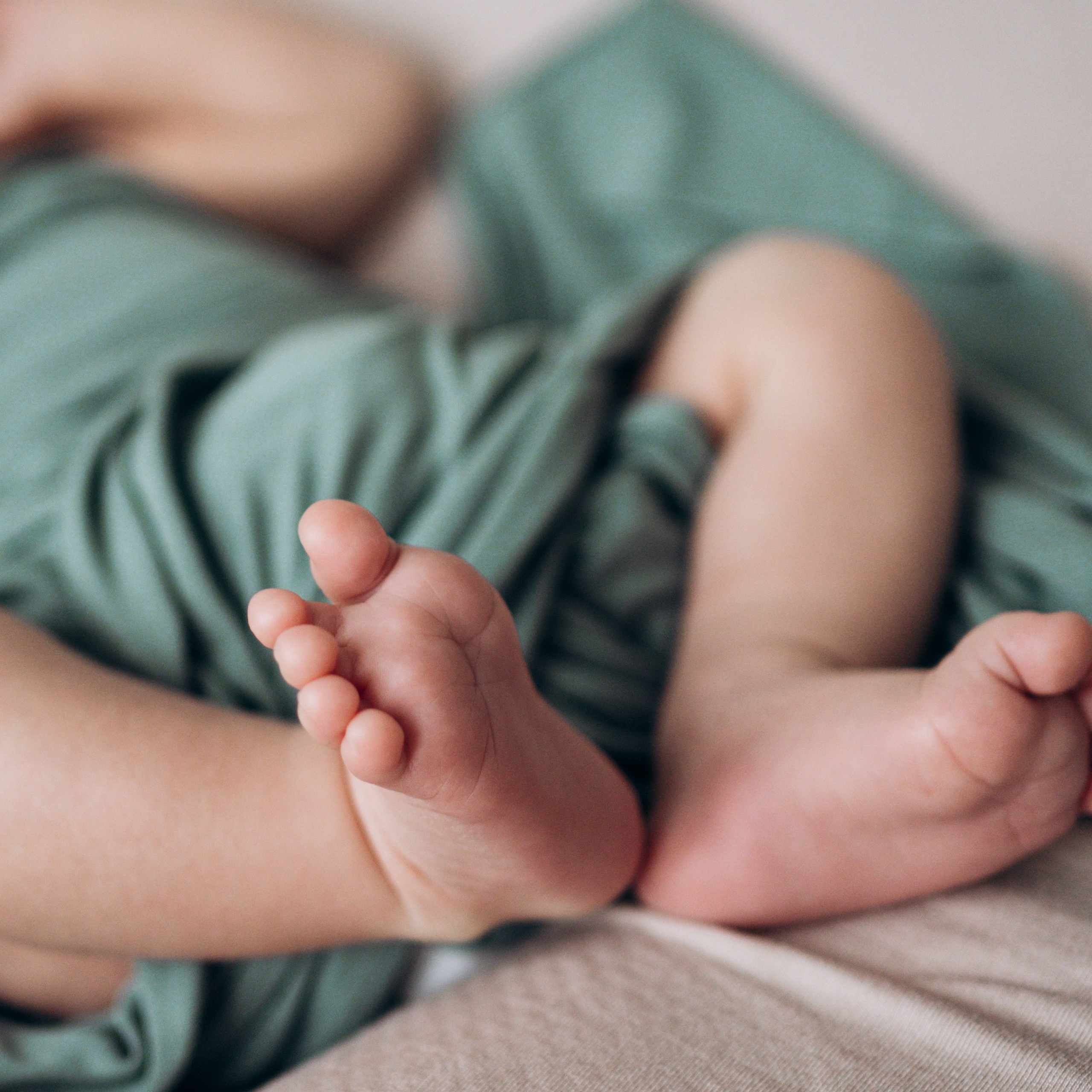 Ньюборн фотосессия у вас дома