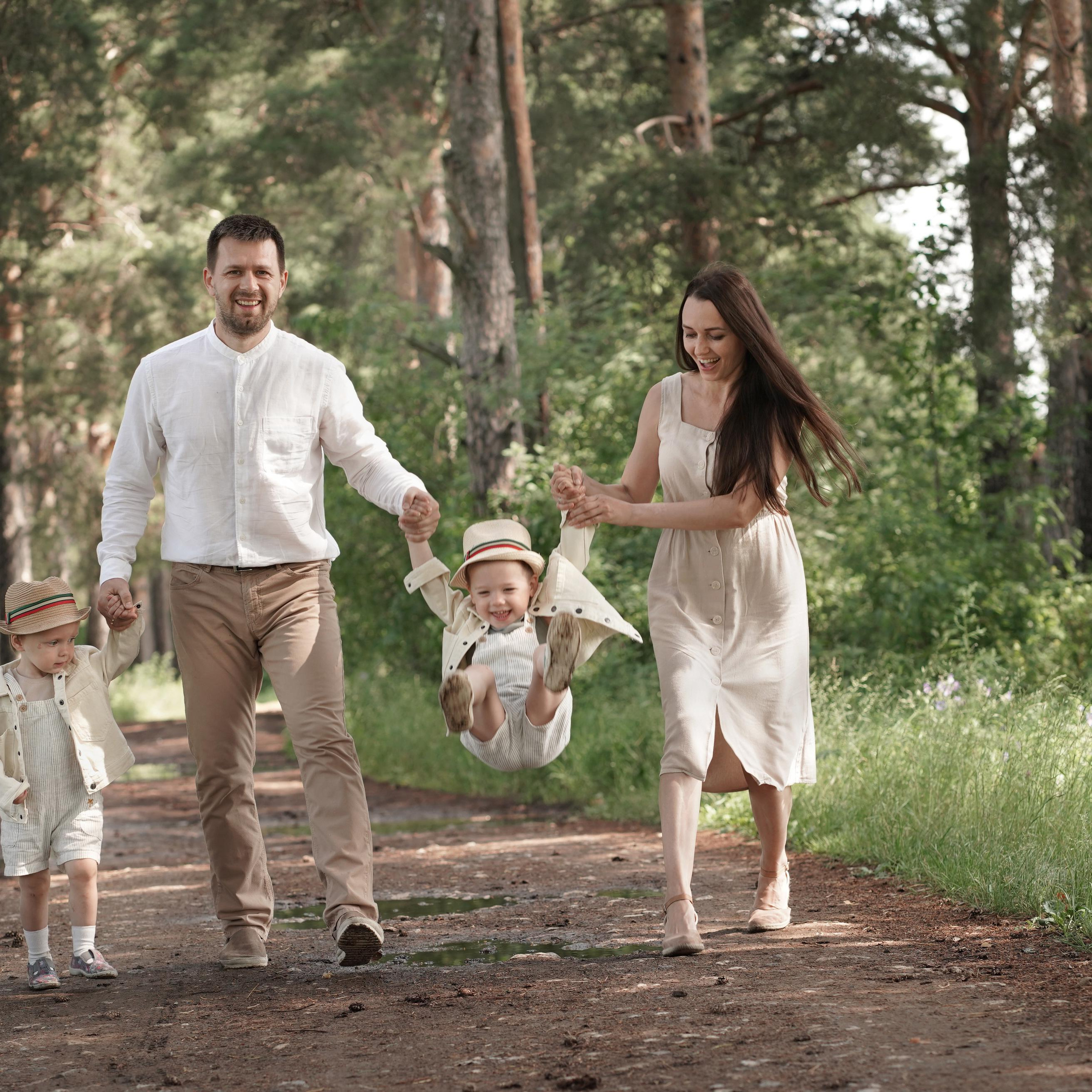 Семейные фотосессии. Семейный и детский фотограф в Кирове Вылегжанина Екатерина