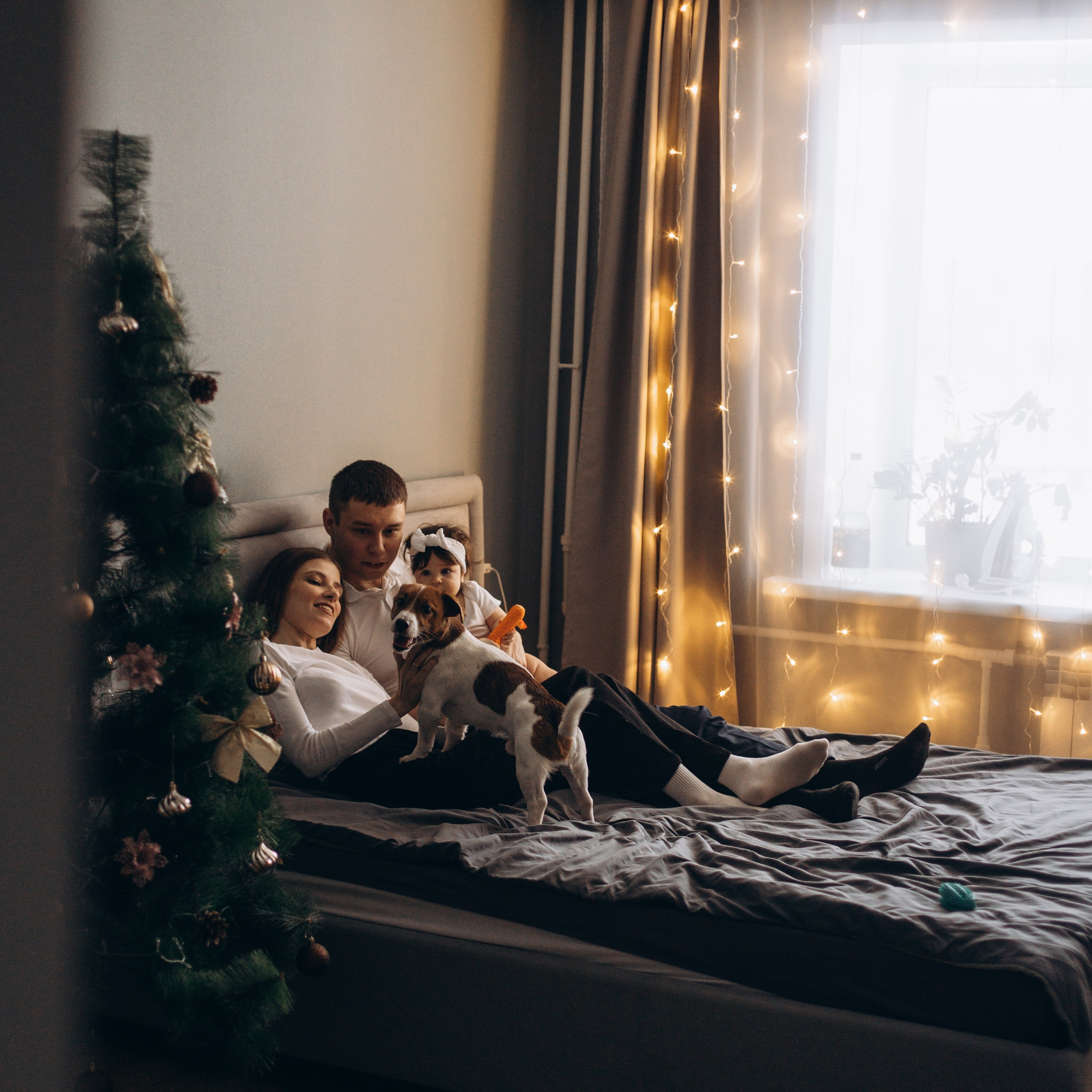 Джой и его семья