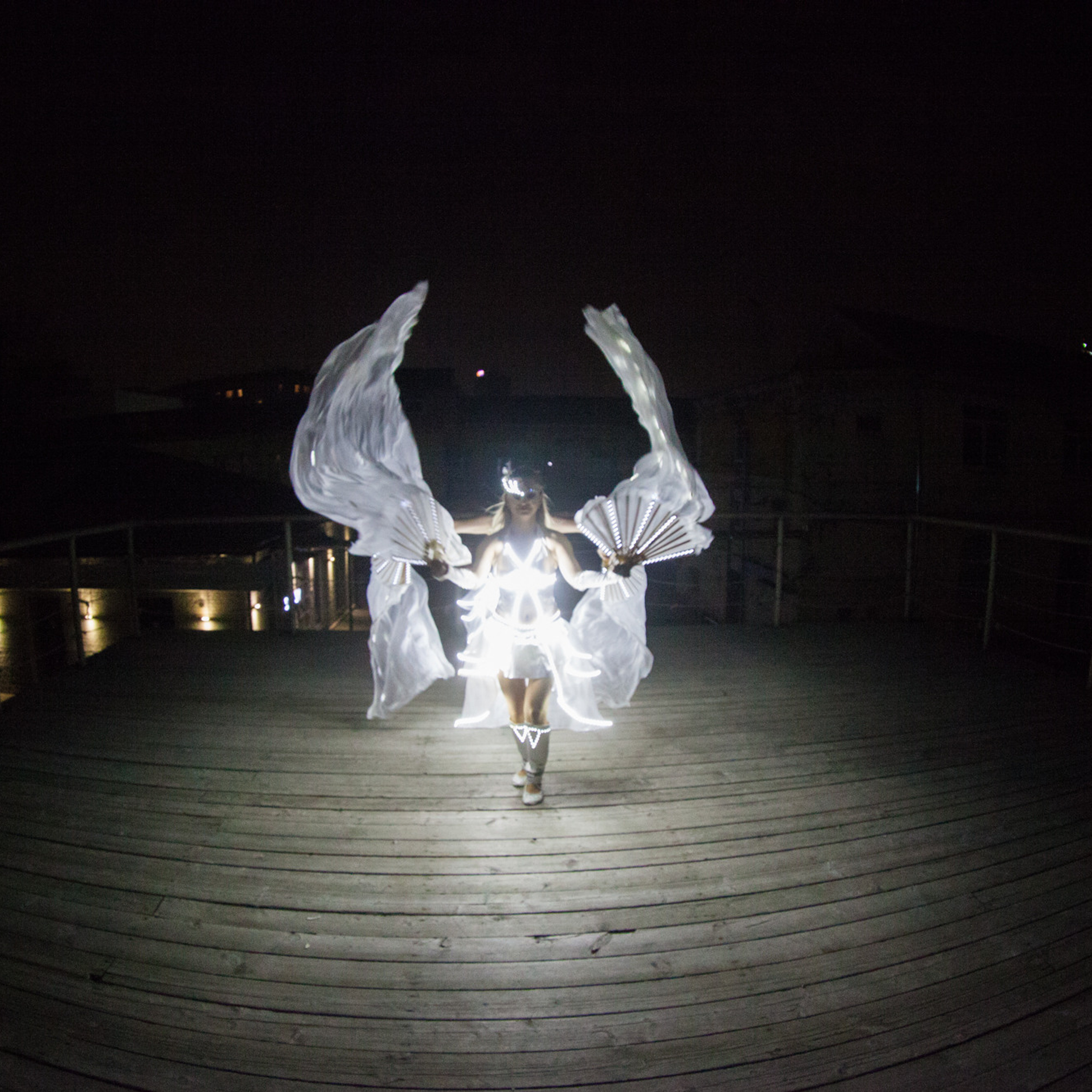 Поинг. Бэкстейдж