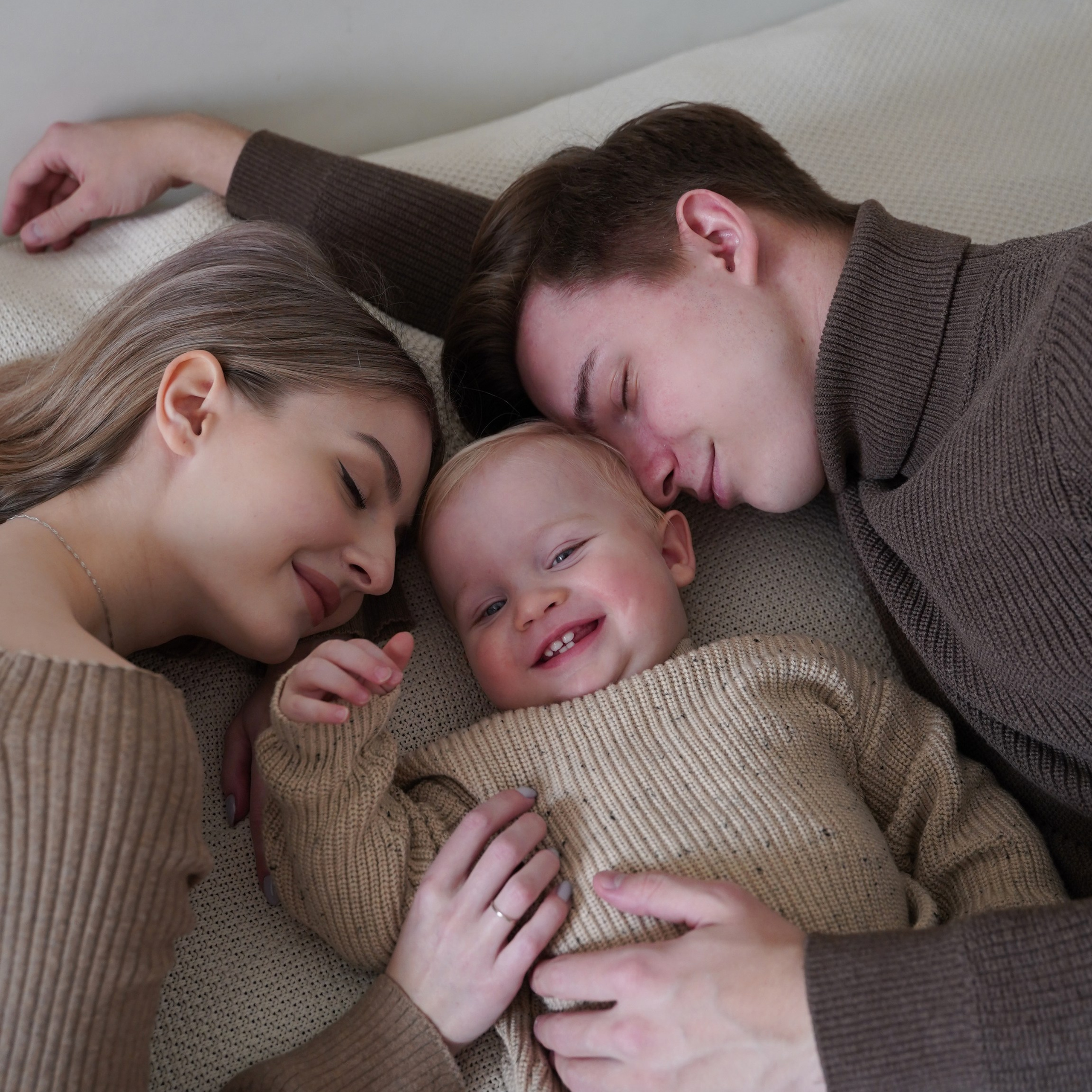 Анастасия, Константин, Маркус