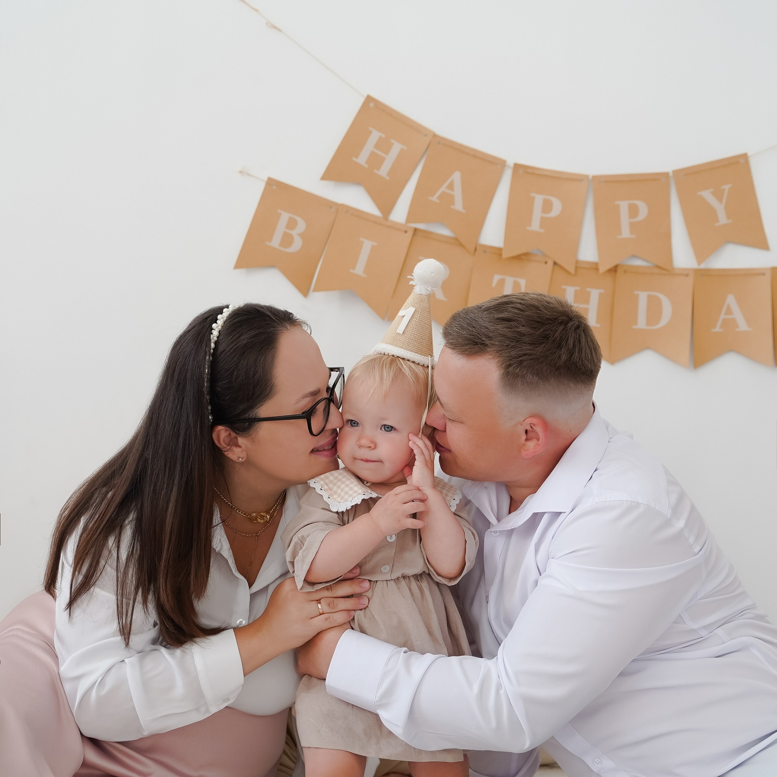 Полина, Михаил, Анечка